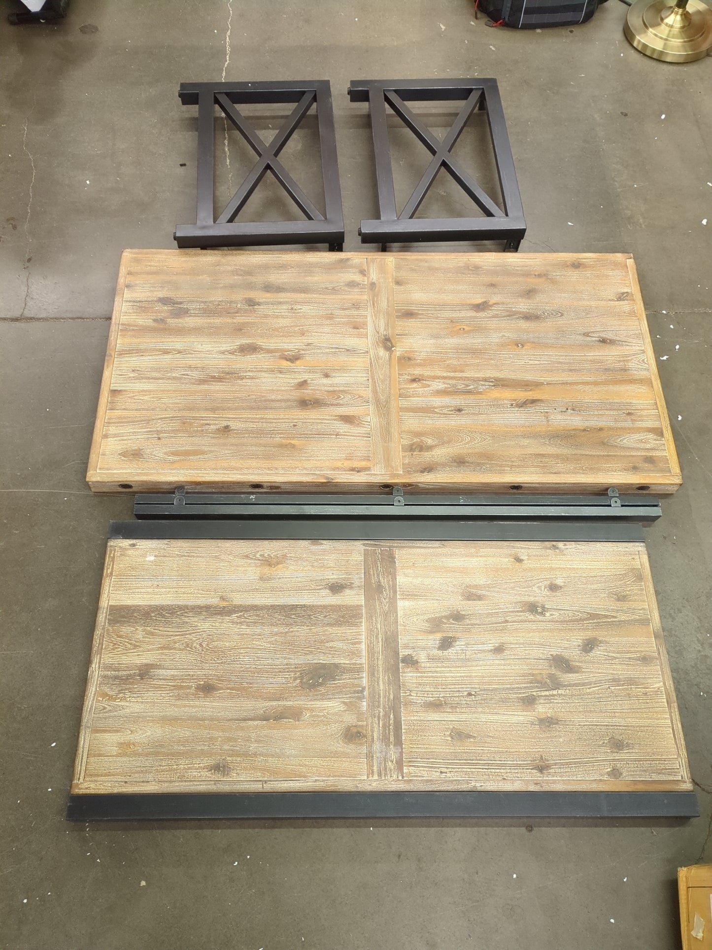 COFFEE TABLE - Retail $424