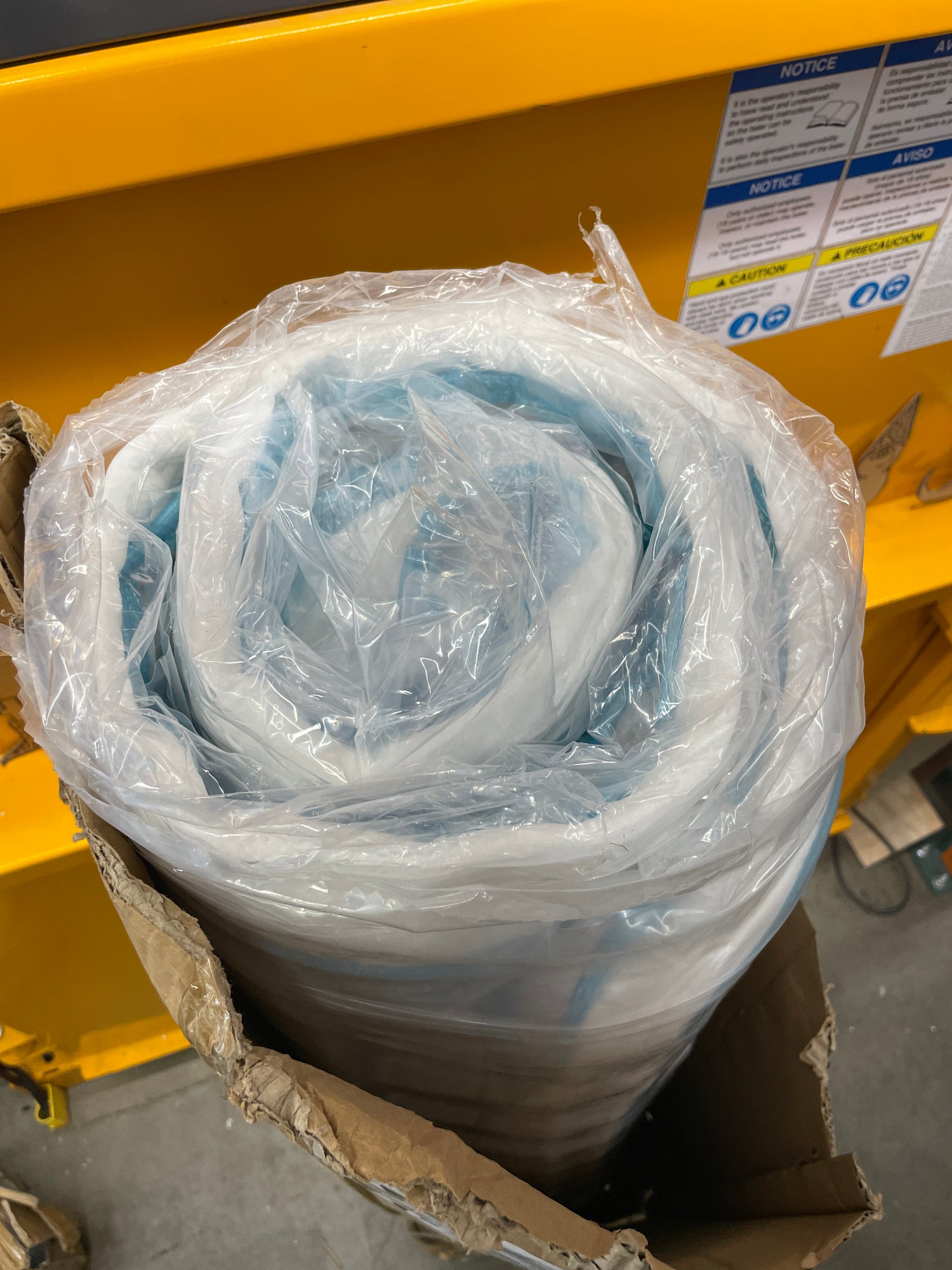 Linenspa 12 Inch Memory Foam and Spring Hybrid Mattress - Medium Plush Feel - Bed in a Box - Pressure Relief and Adaptive Support - Breathable - Cooling - Primary Bedroom - King Size - Retail $449