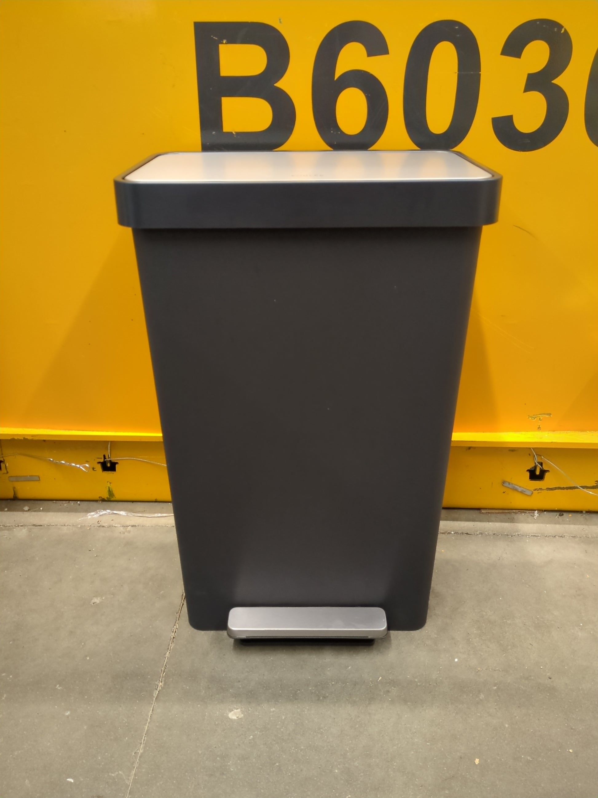 KOHLER 45L COMPOSITE - Retail $59