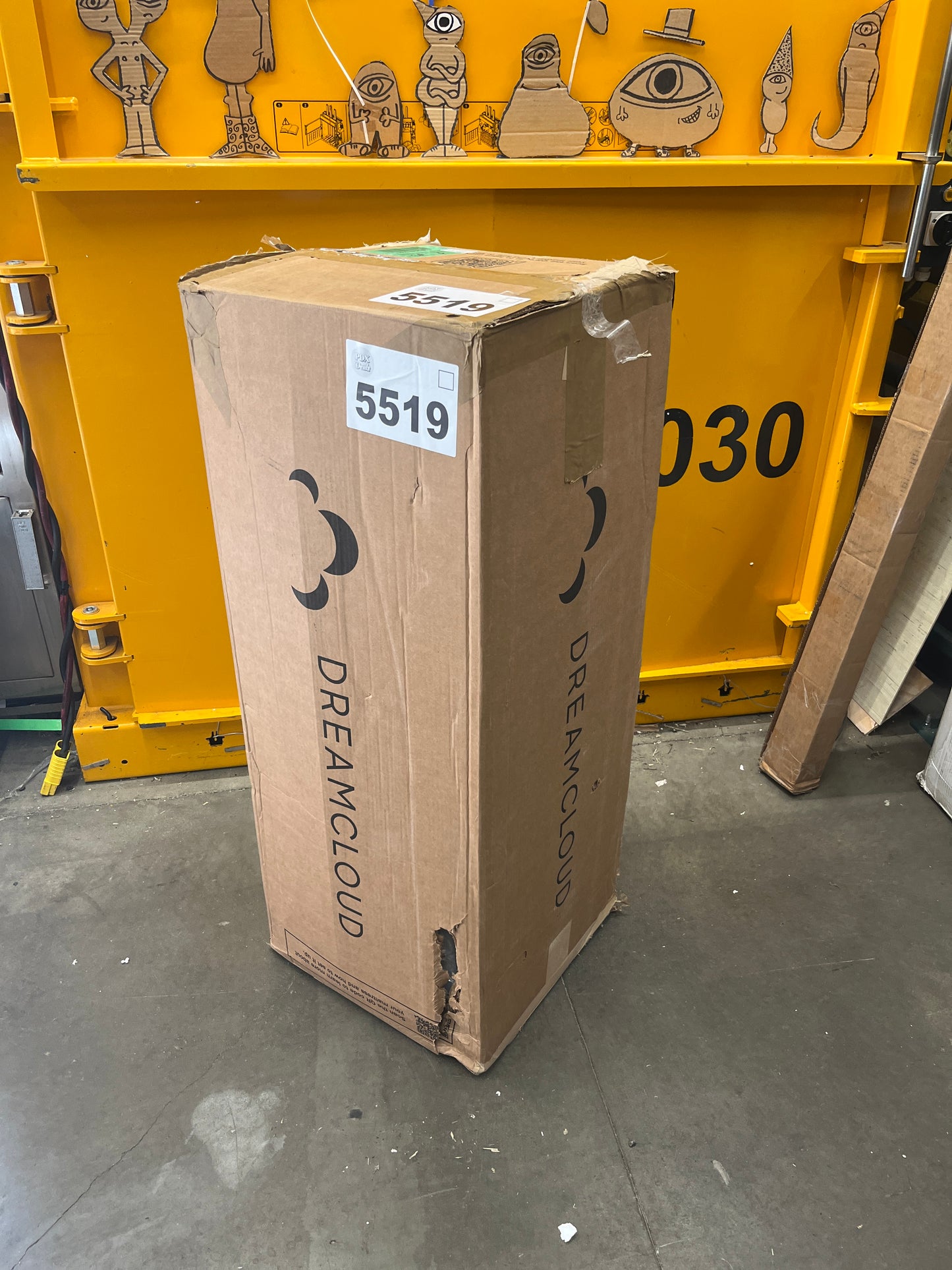 Dream Cloud Premier Rest 16" Queen Mattress - Luxury Hybrid Memory Foam - 365 Night Trial - 8 Premium Pressure-Relieving Layers - Forever Warranty - CertiPUR-US Certified - Retail $1299