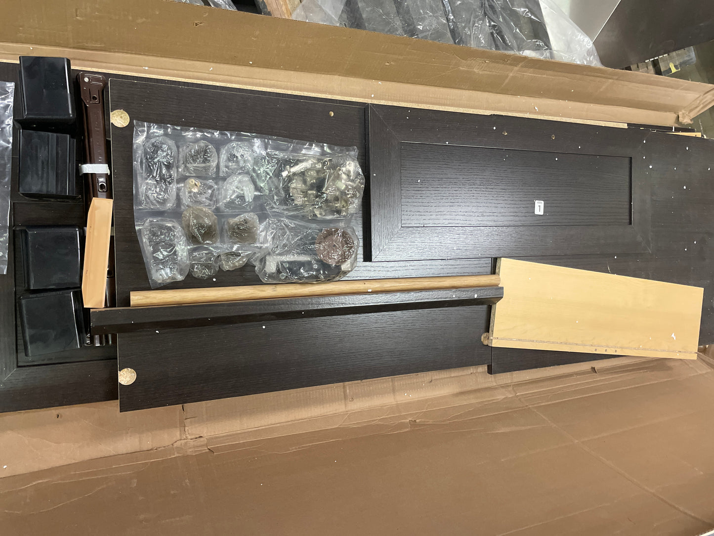 Sauder HomePlus Wardrobe/Pantry cabinets, L: 28.98" x W: 20.95" x H: 71.18", Dakota Oak finish - Retail $232