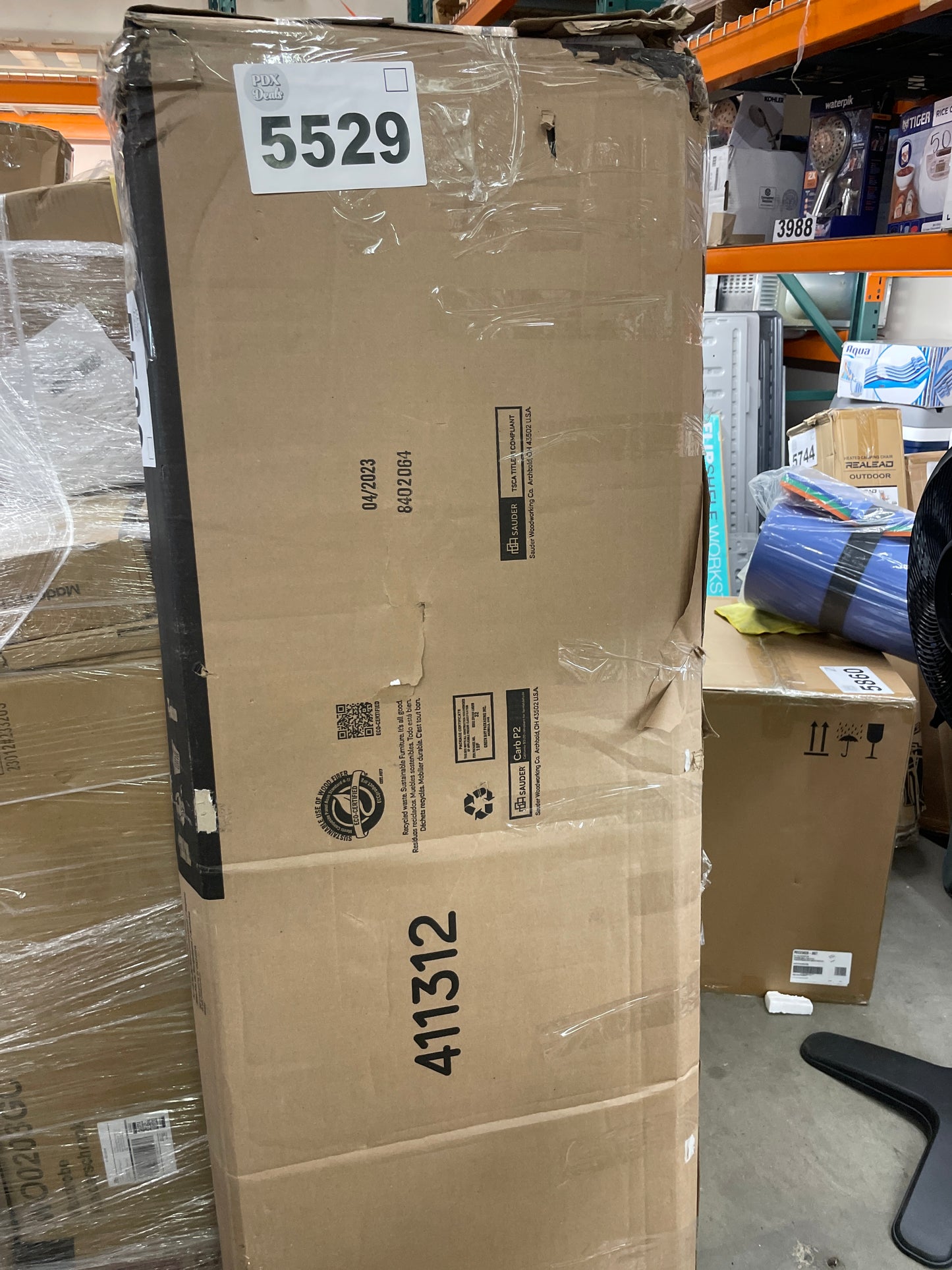 Sauder HomePlus Wardrobe/Pantry cabinets, L: 28.98" x W: 20.95" x H: 71.18", Dakota Oak finish - Retail $232