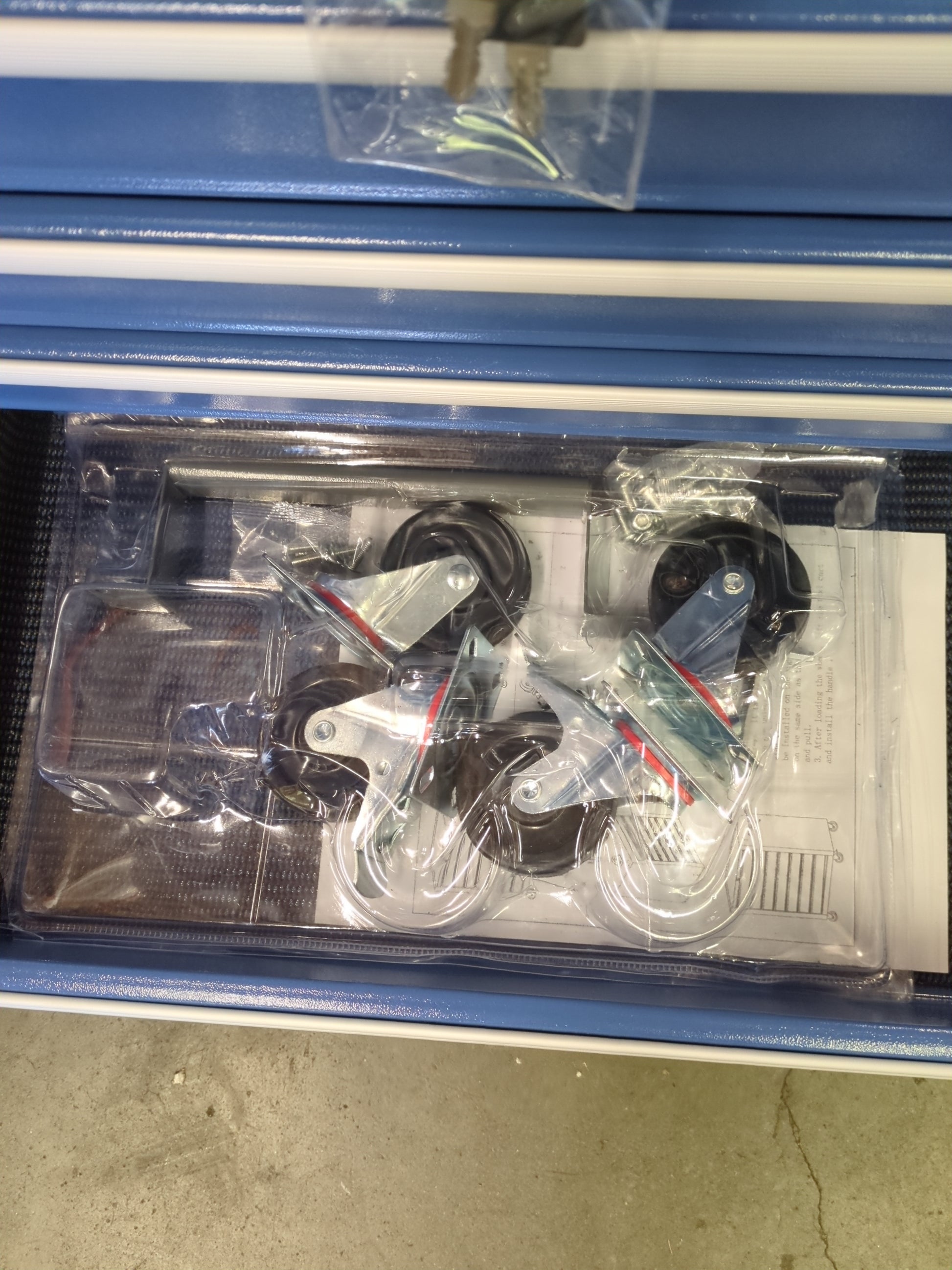 Aoile Tool Chest with 7-Drawer Tool Box Organizers and Storage,Rolling Multifunctional Tool Cart on Wheels,Tool Storage Organizer Cabinets for Garage,Warehouse,Repair Shop. (Black+Green) - Retail $209