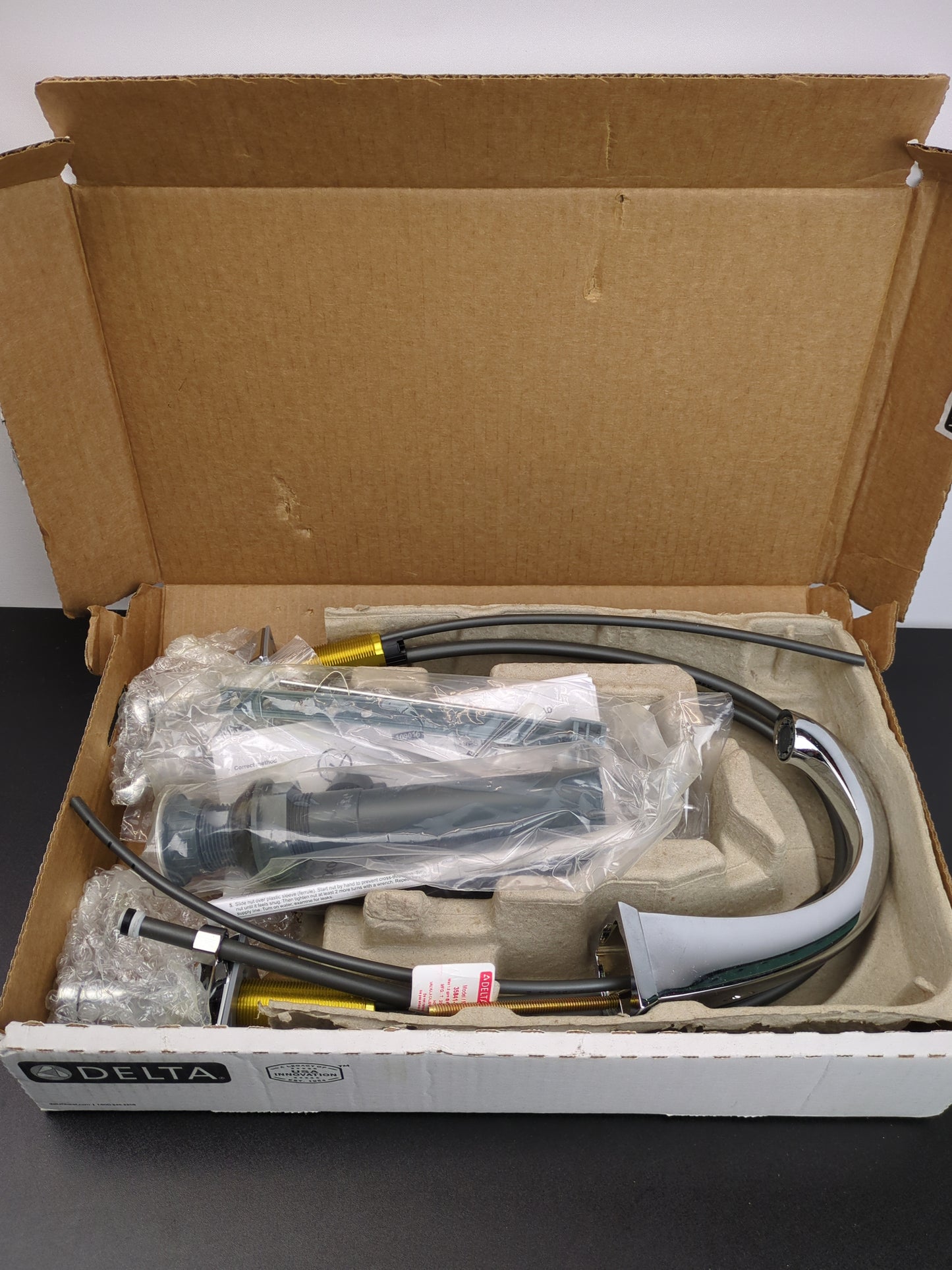 DELTA LARKIN TWO HANDLE - Retail $94