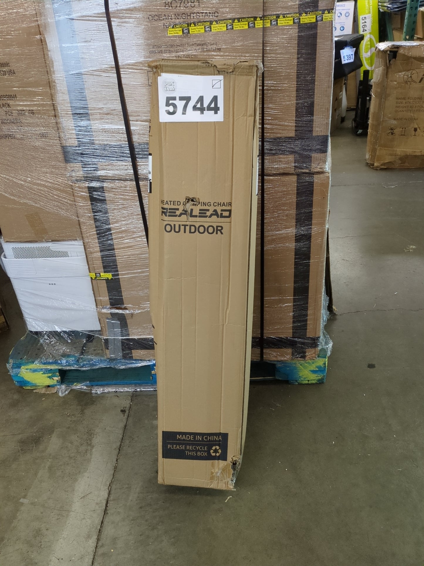 REALEAD Heated Camping Chair - Fully Padded Heated Camp Chairs for Outdoor Sports - Heavy Duty Folding Chairs Supports 400 lbs - Perfect for Outside Sport Events, Concert, Battery NOT Included - Retail $169