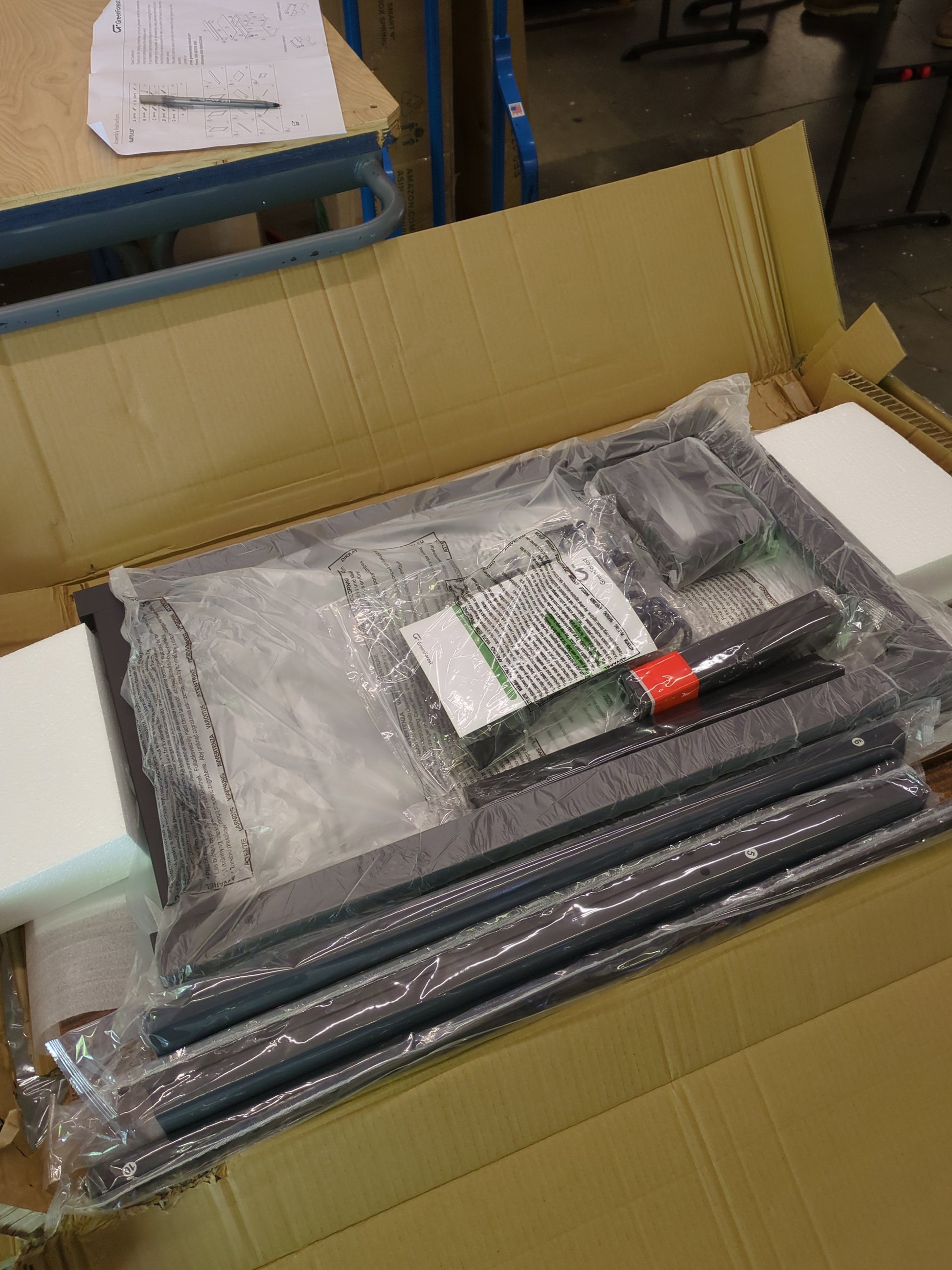 GreenForest Computer Desk with USB Charging Port and Power Outlet, Reversible Home Office Desk with Monitor Stand and Storage Shelves, 40 inch Work Desk with Cup Holder and Hook, Walnut - Retail $139