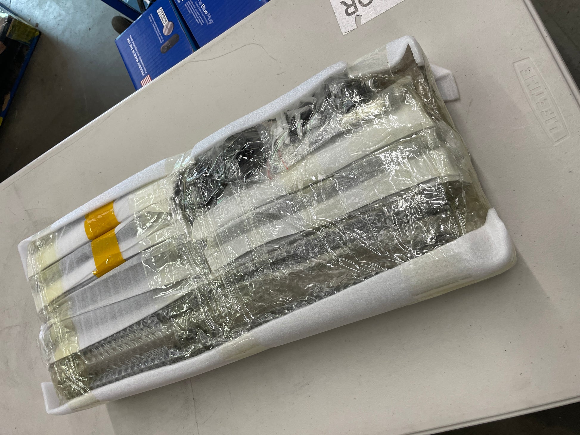 Industrial Pipe Shelving Wall Mounted,24in Rustic Metal Floating Shelves,Steampunk Real Wood Book Shelves,Wall Shelf Unit Bookshelf Hanging Wall Shelves,Farmhouse Kitchen Bar Shelving(3 Tier) - Retail $113