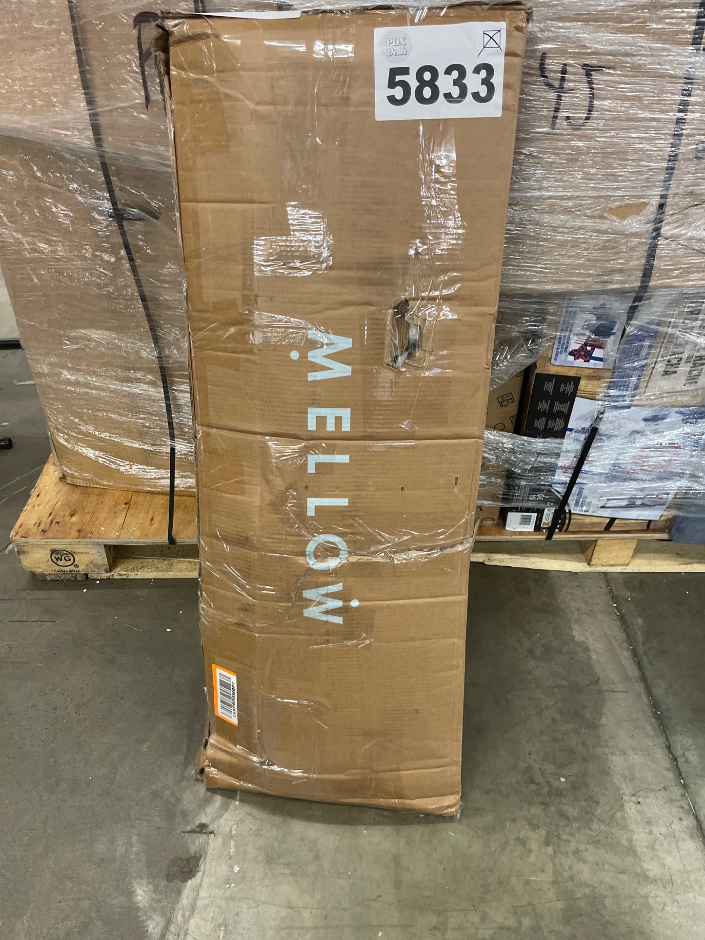 Best Price Mattress 14 Inch Simply Sturdy Metal Platform Bed, White-Full - Retail $91