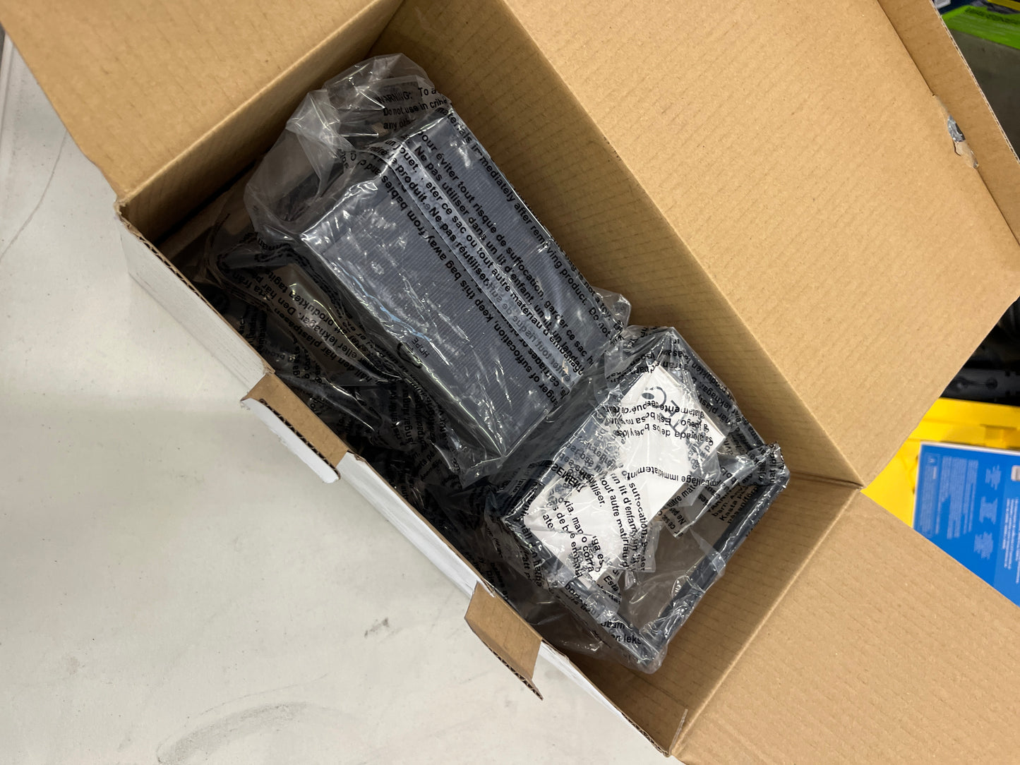 OUTDOOR SOLAR LED - Retail $34