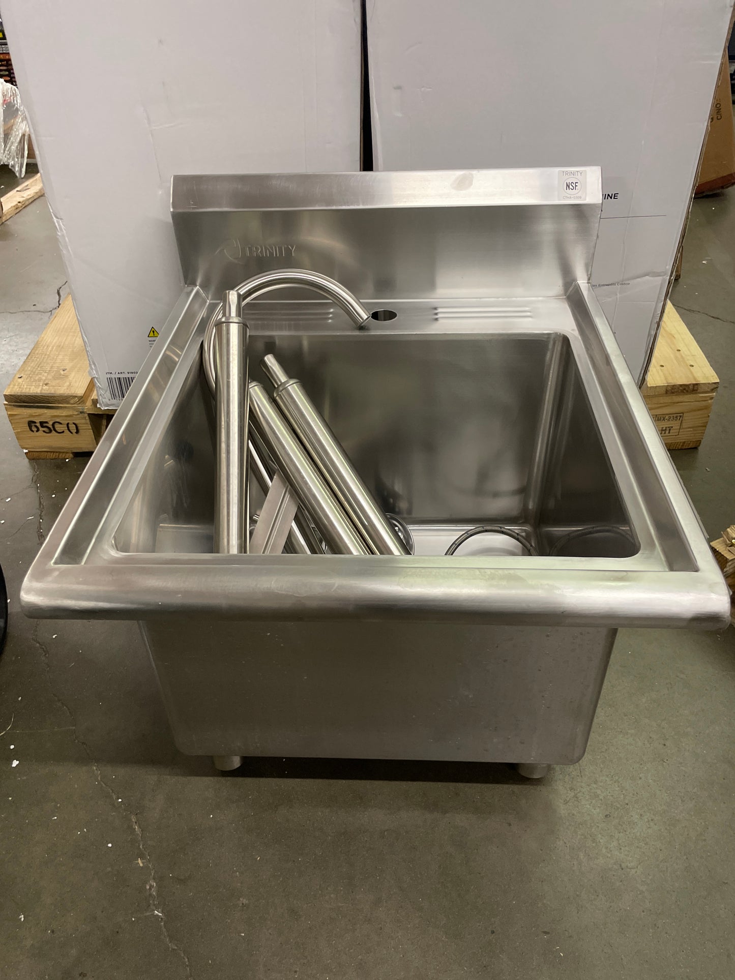 TRINITY SS UTILITY SINK/F - Retail $249