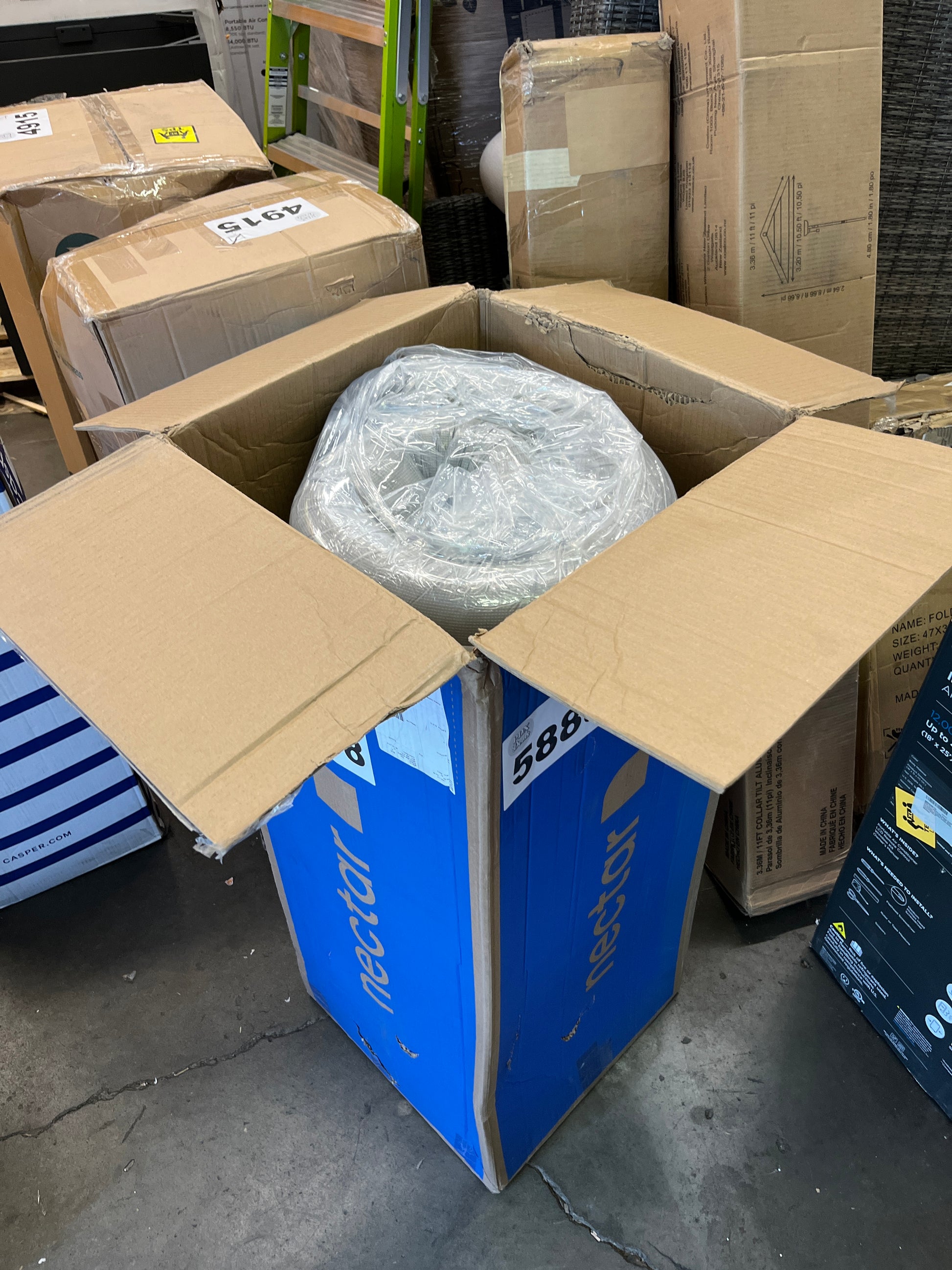 Nectar Queen Mattress 12 Inch - Medium Firm Gel Memory Foam - Cooling Comfort Technology - 365-Night Trial - Forever Warranty,White - Retail $649