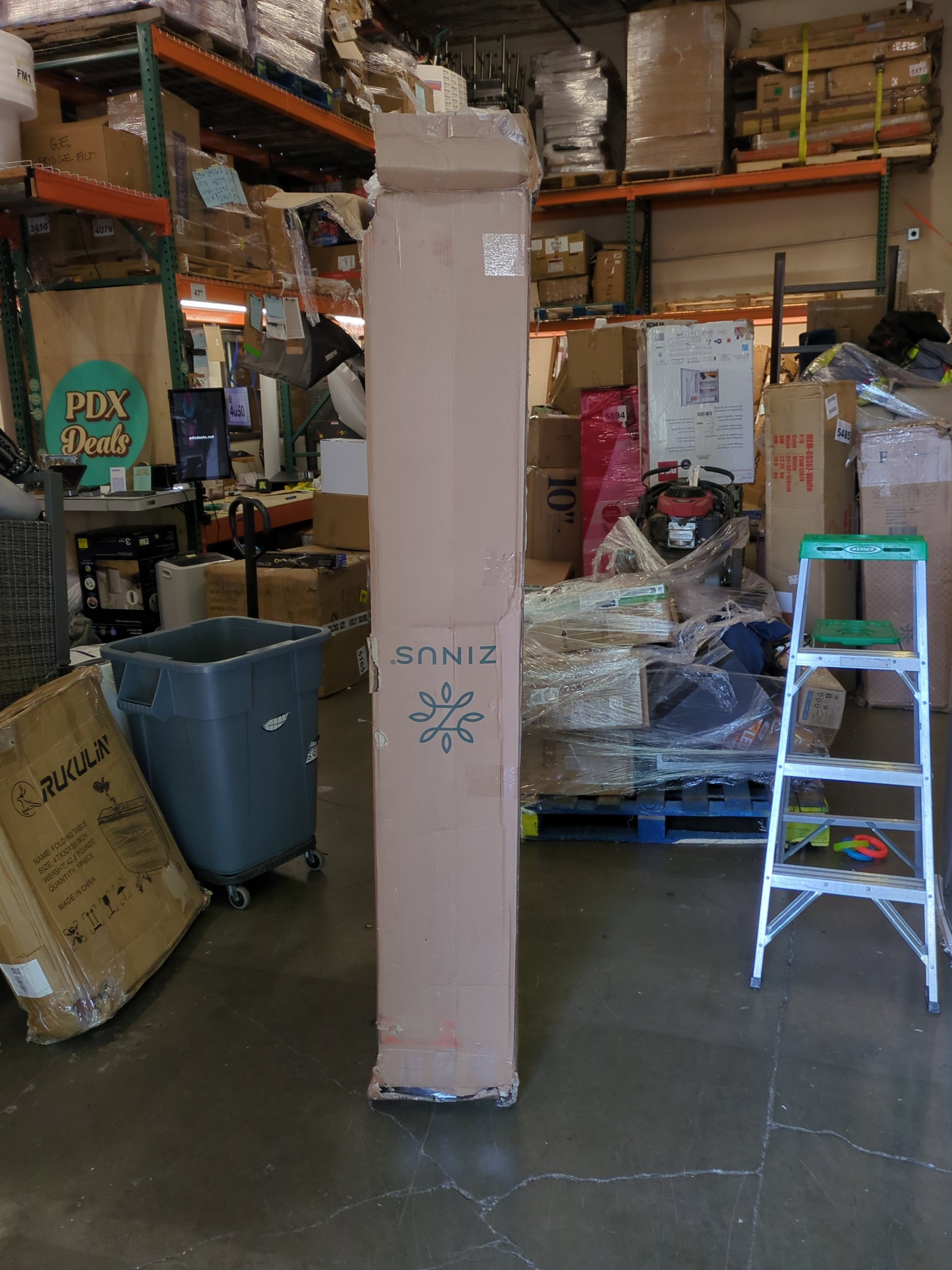 Zinus 10 Inch True Support Hybrid Mattress [New Version], King, Fiberglass Free, Medium Feel, Motion Isolation, Certified Safe Foams & Fabric, Mattress in A Box - Retail $341