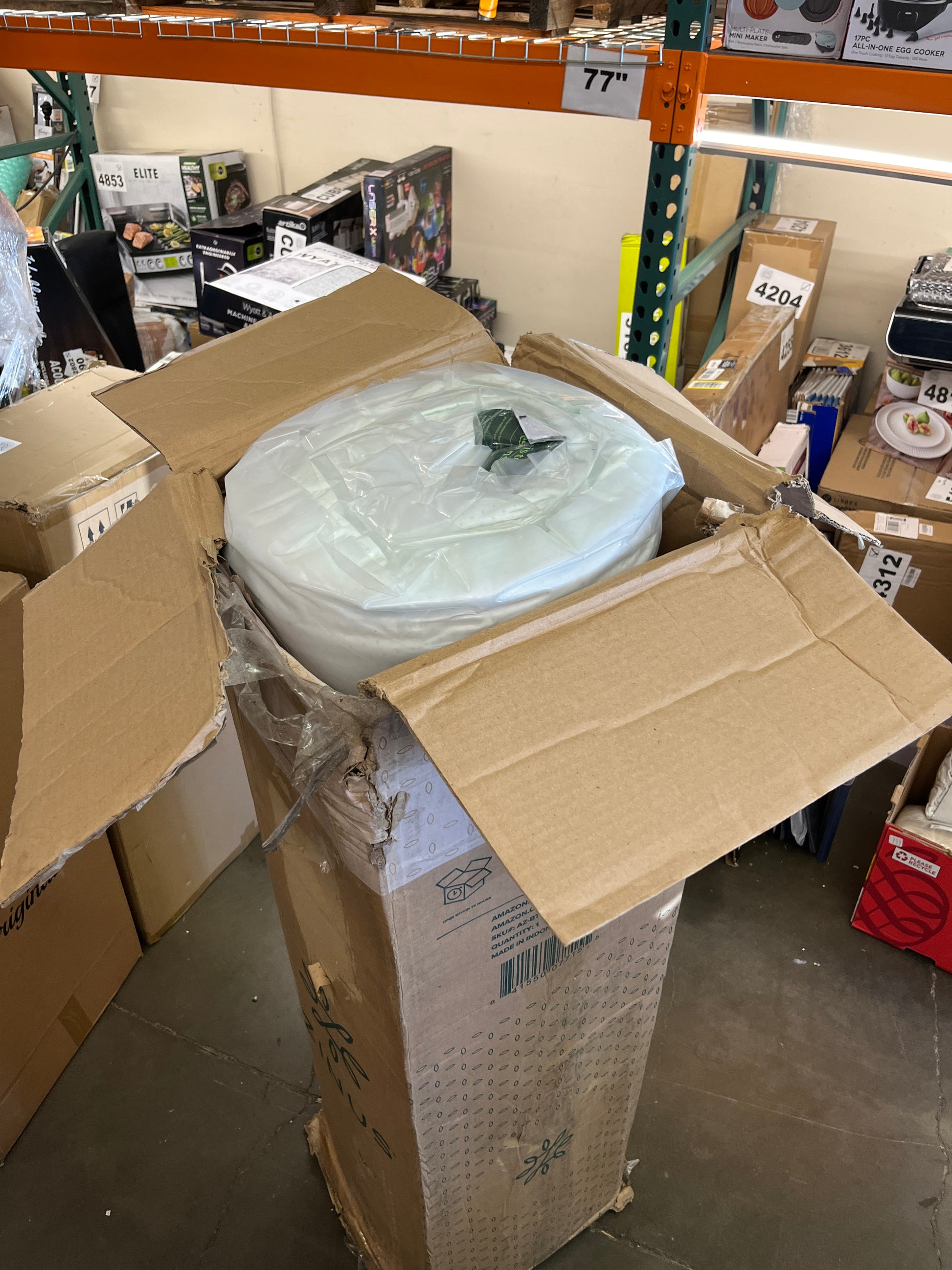 ZINUS 10 Inch Green Tea Memory Foam Mattress, Fiberglass Free, Patented Custom Contour Support, Sturdy Base Foam, CertiPUR-US Certified, Bed-in-a-box, Full, White - Retail $270