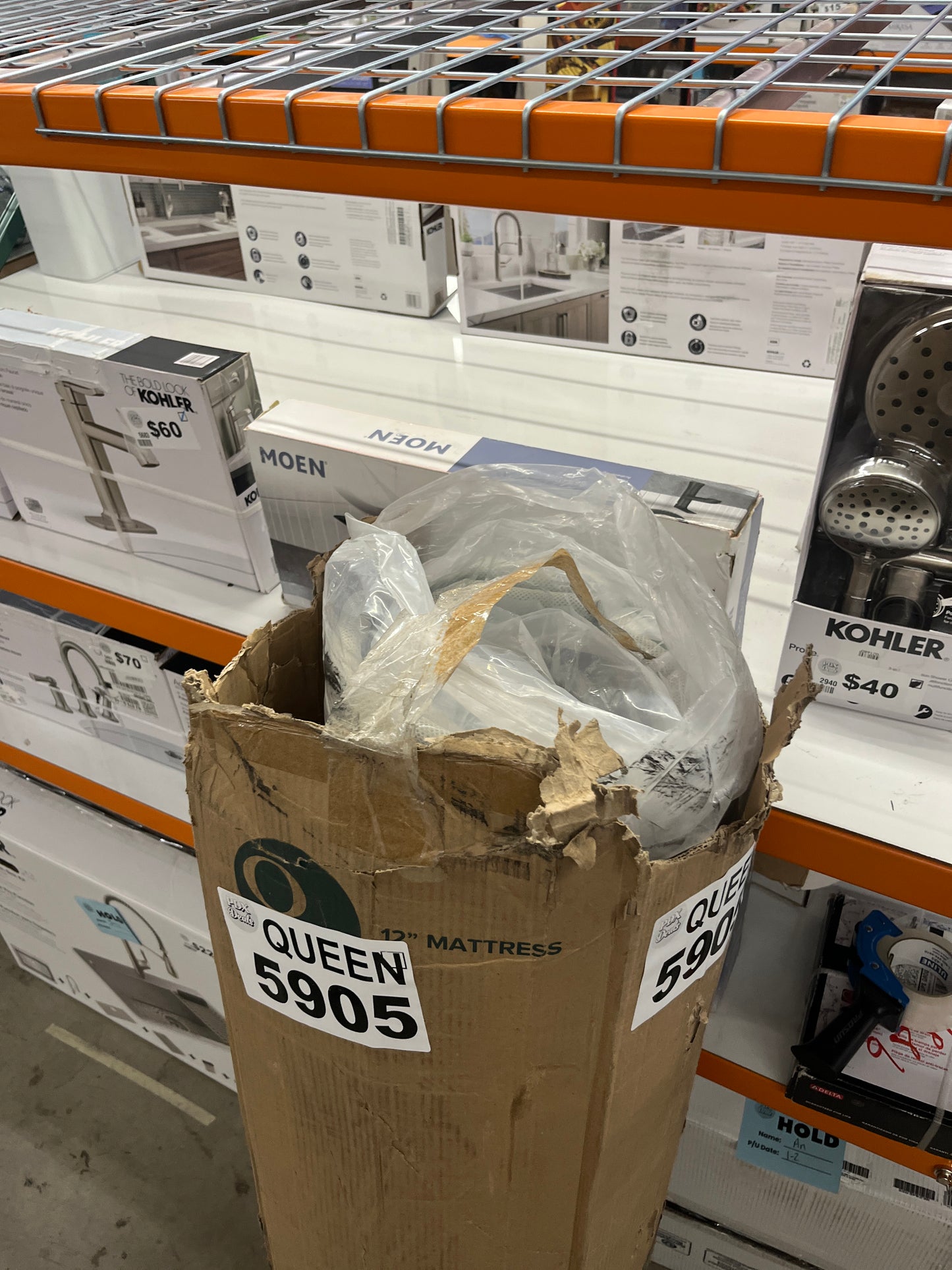 Zinus 12 Inch Cooling Comfort Support Hybrid Mattress [New Version], Queen, Fiberglass Free, Medium Plush, Cooling Motion Isolation, Certified Safe Foams & Fabric, Mattress in A Box - Retail $259