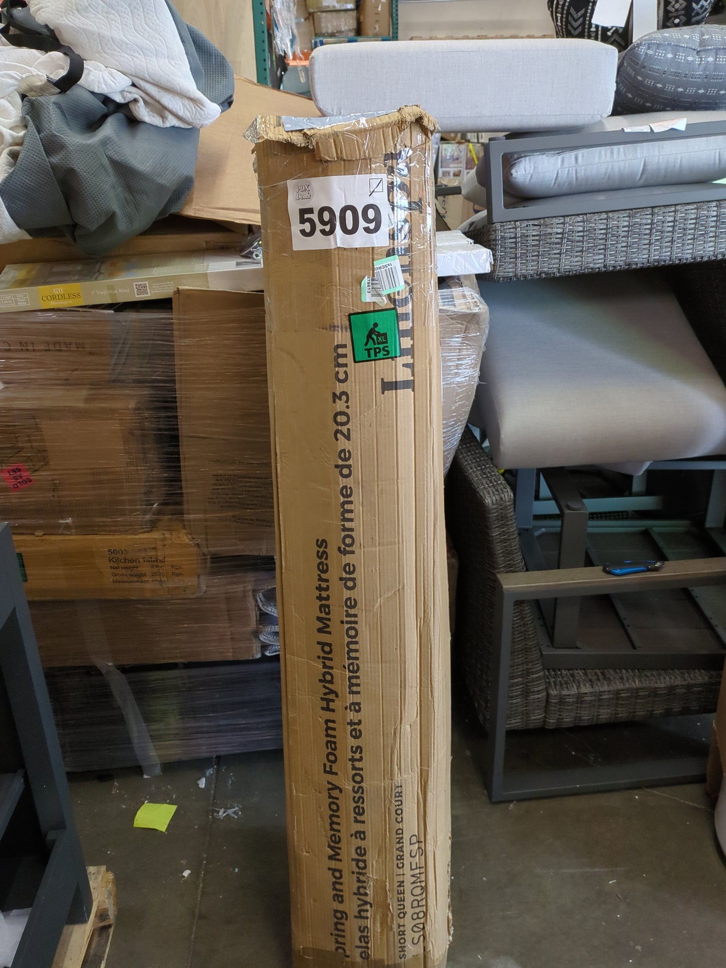 Linenspa 8 Inch Memory Foam and Spring Hybrid Mattress - RV Trailer & Camper - Medium Firm Feel - Cooling & Conforming Support - Quality Comfort - Breathable - Bed in a Box - Short Queen Size - Retail $229