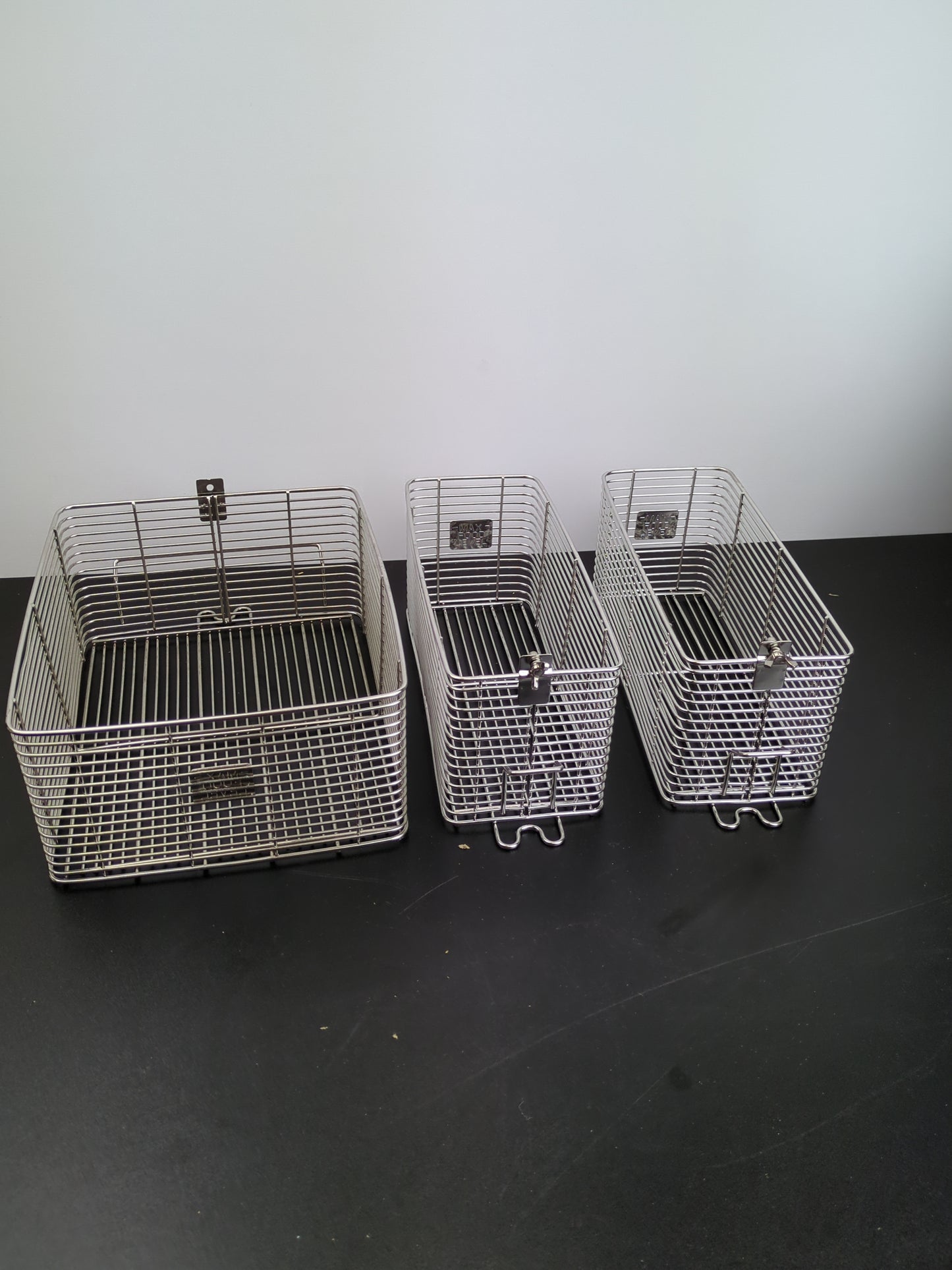 WARING 10LB DEEP FRYER - Retail $419