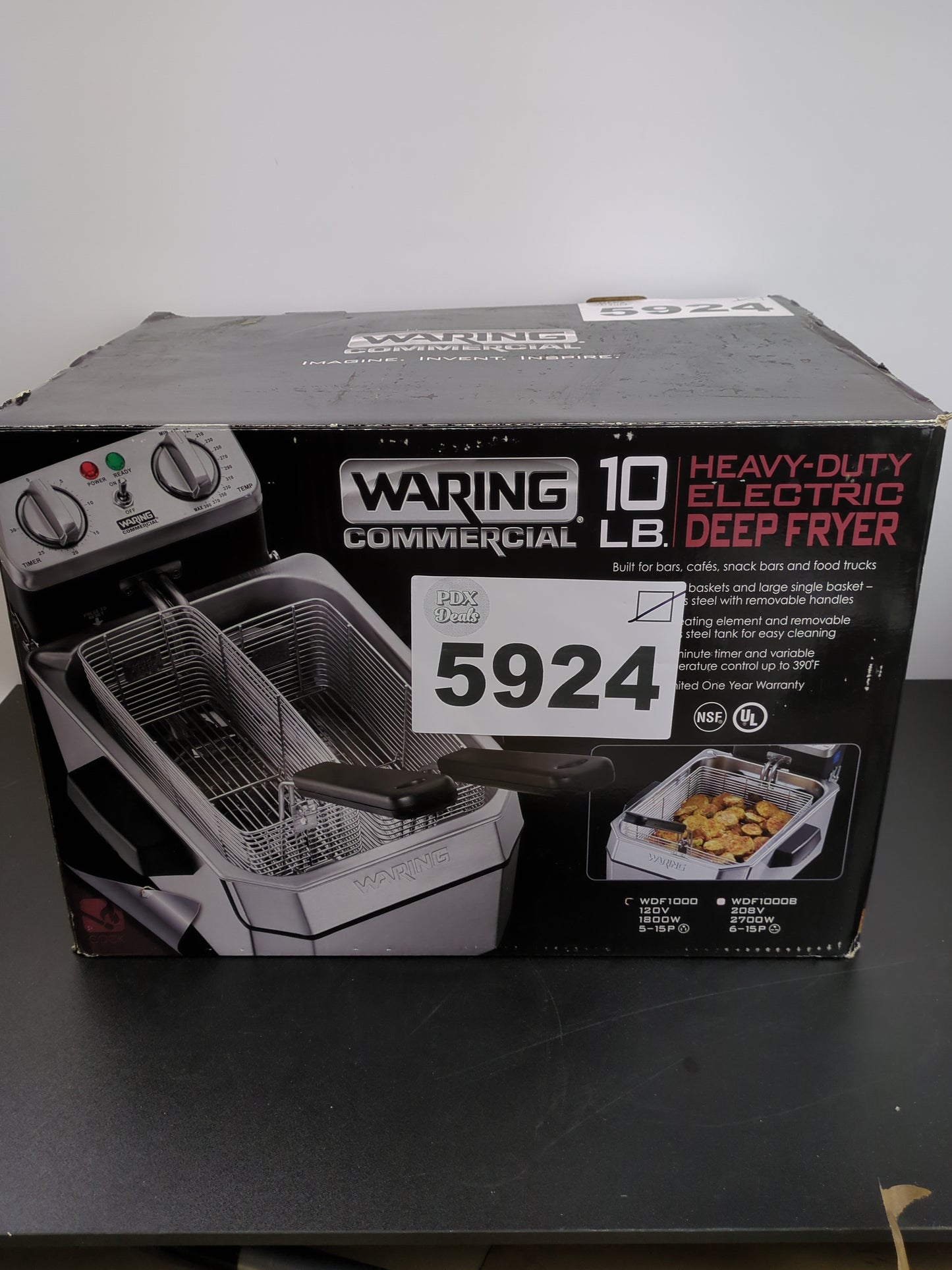 WARING 10LB DEEP FRYER - Retail $419