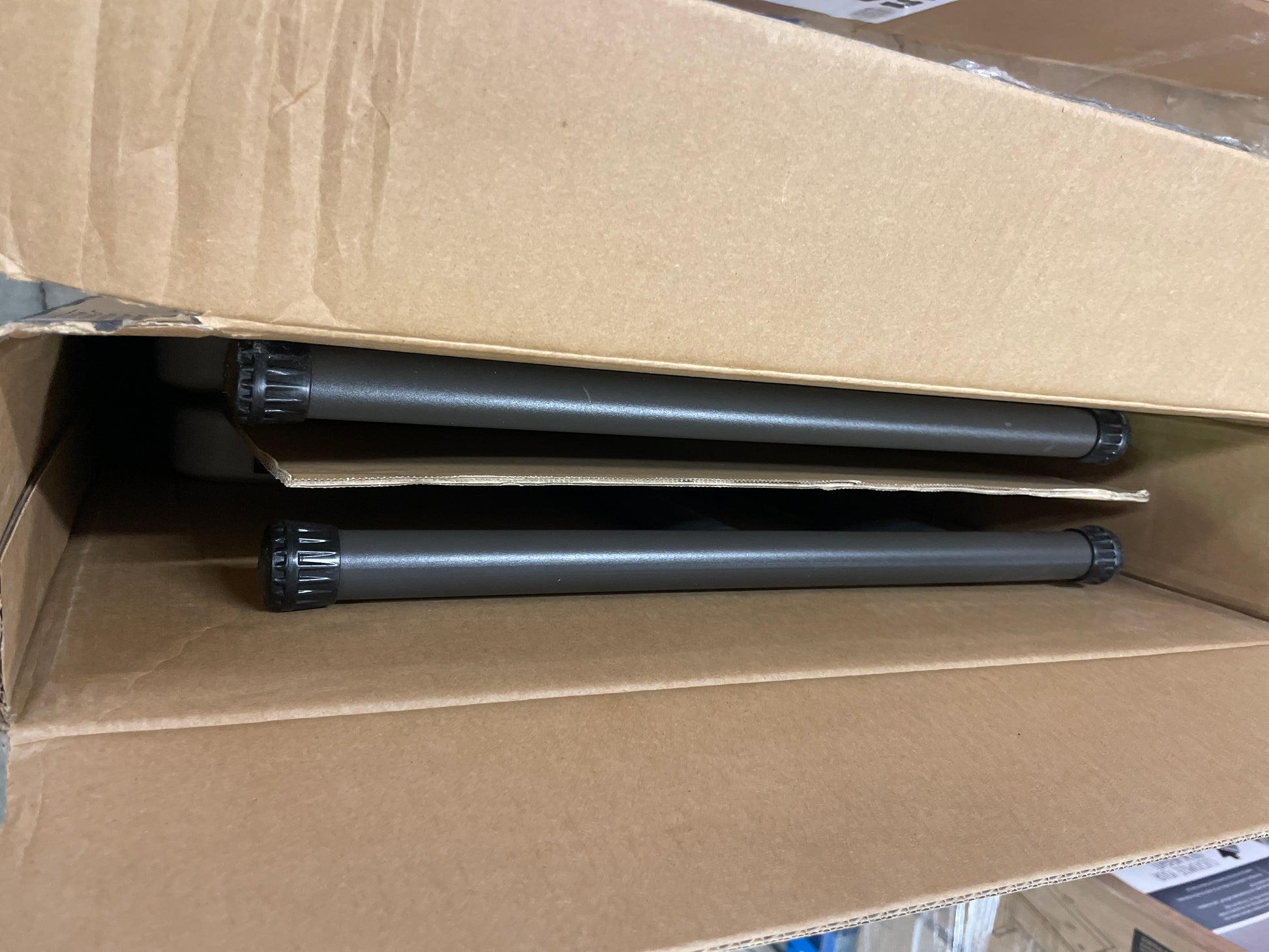 LIFETIME 30" PERSONAL - Retail $64