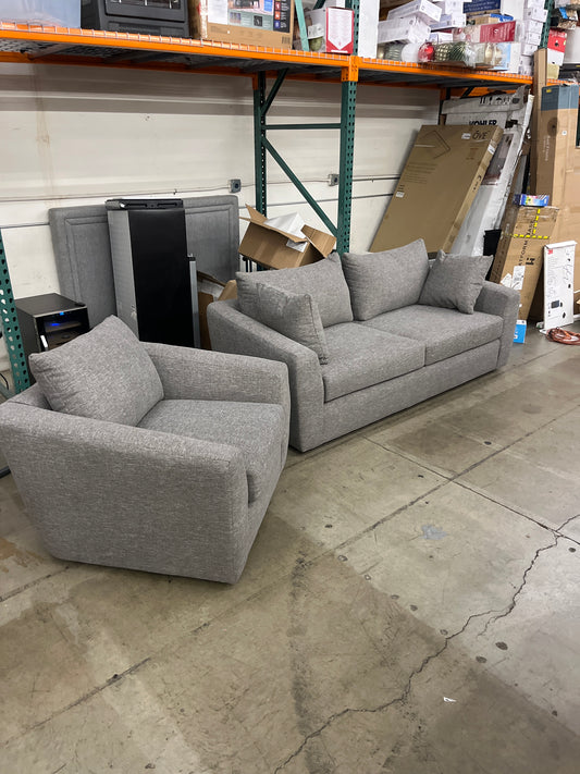 NEW - Flexsteel West 6 Maddox Sofa and Chair