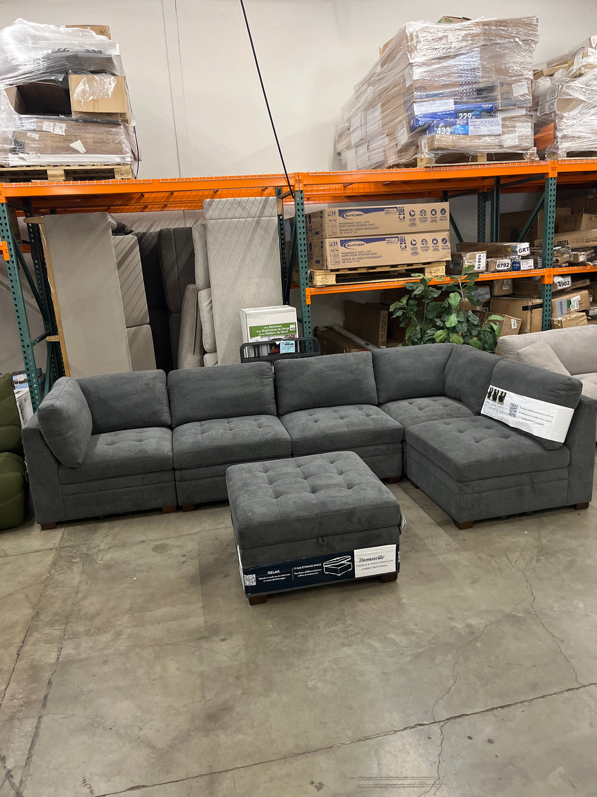 LIKE NEW - Thomasville Tisdale Fabric Sectional with Storage Ottoman