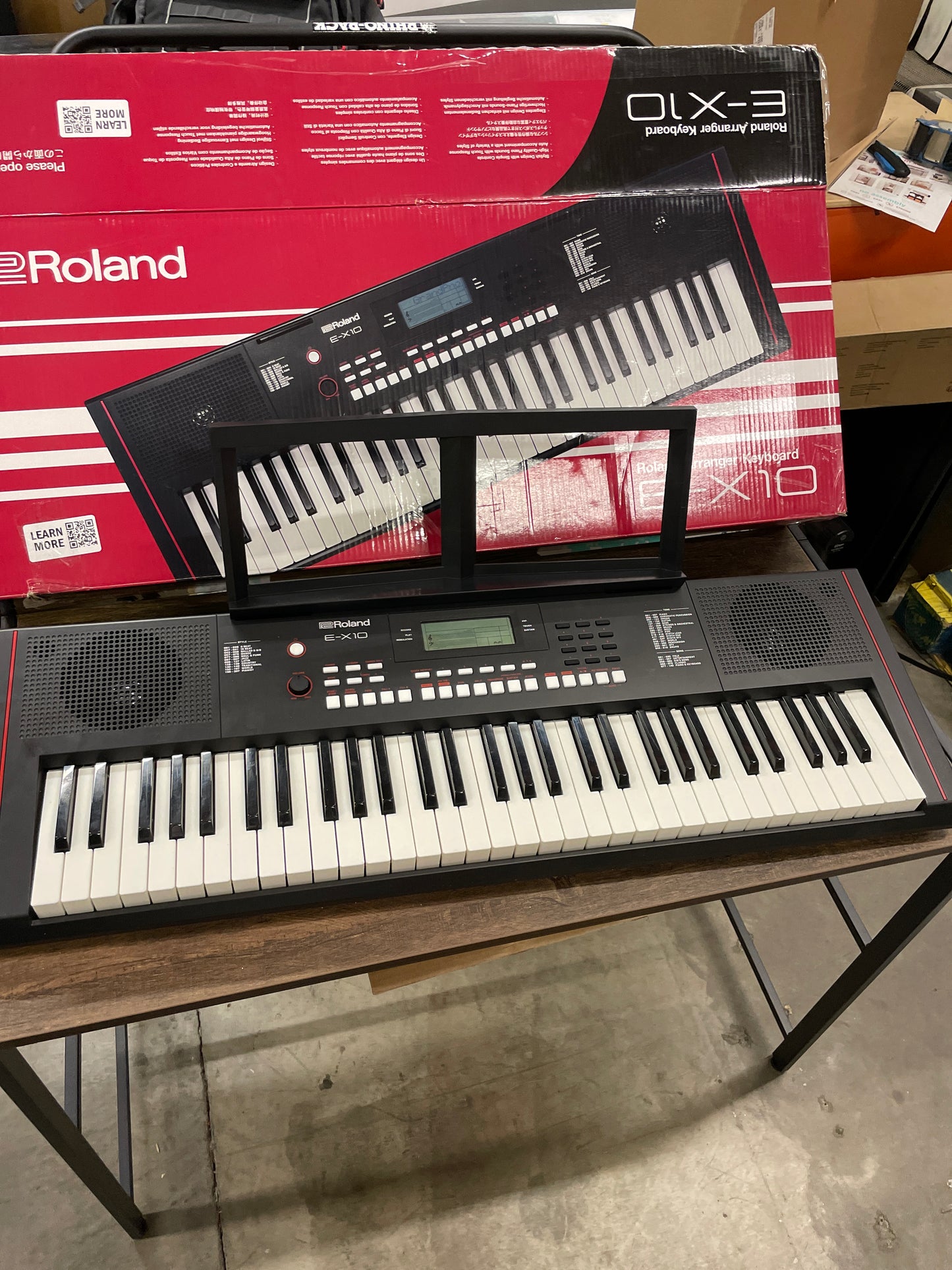 ROLAND E-X10 KEYBOARD/ - Retail $199