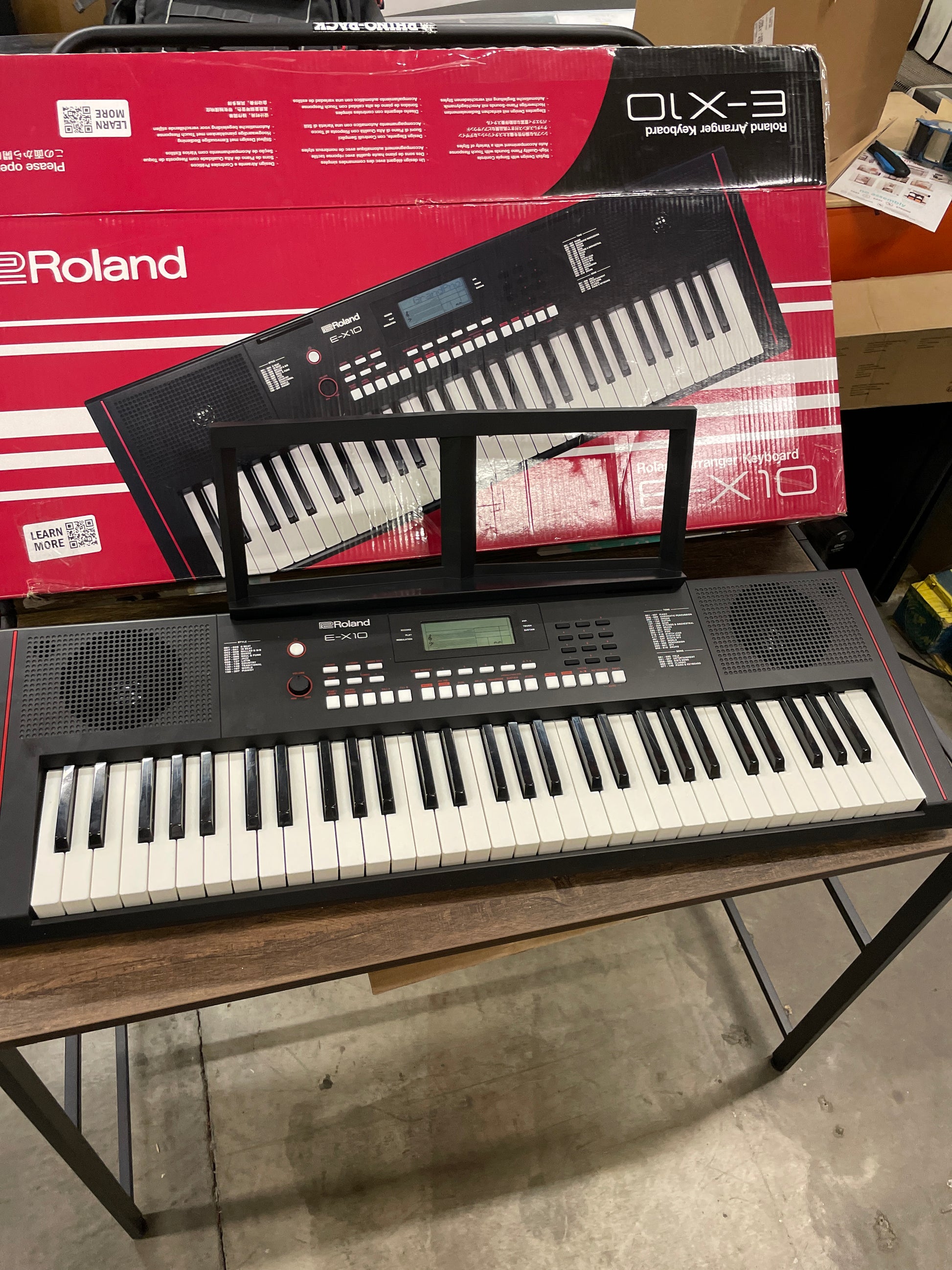 ROLAND E-X10 KEYBOARD/ - Retail $199