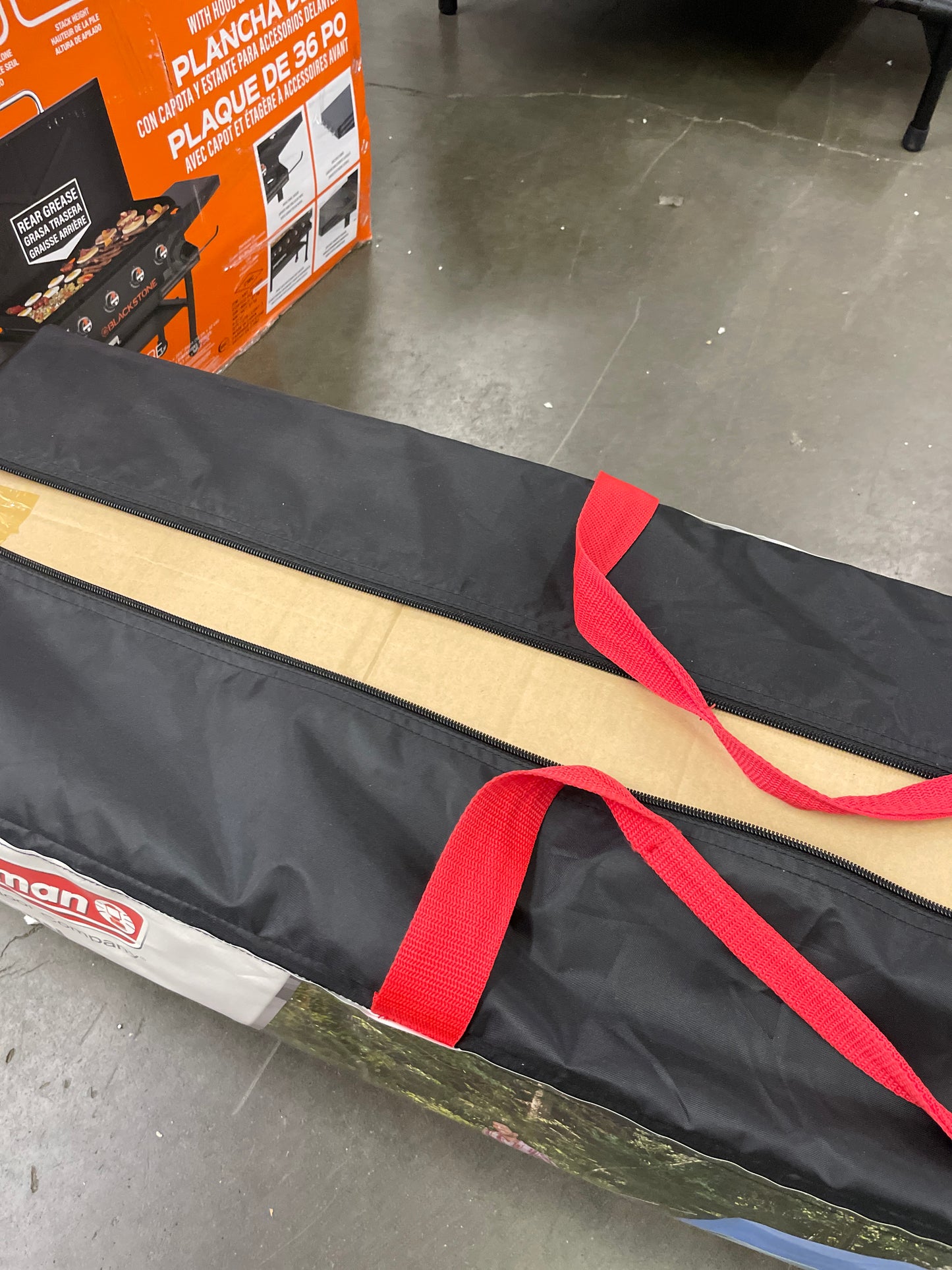 COLEMAN 10 PERSON TENT - Retail $189