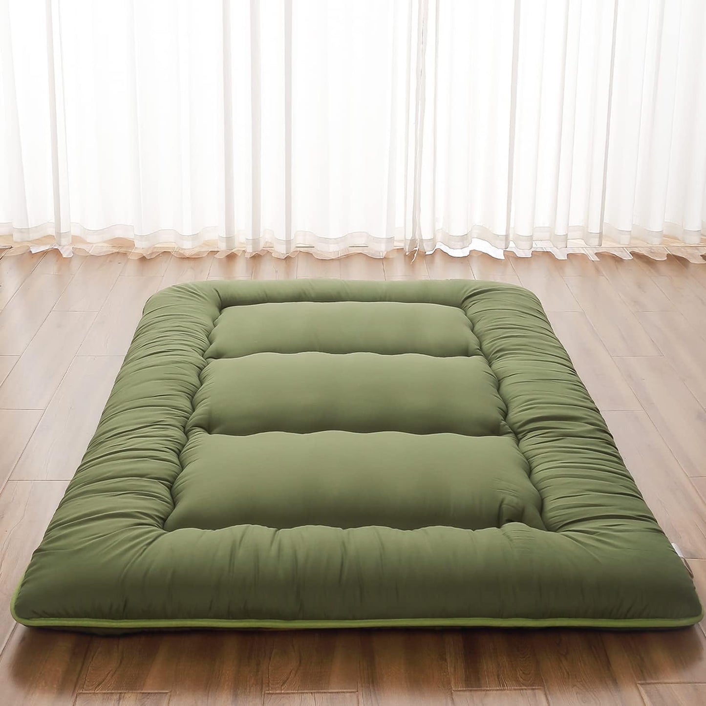 NEW - Japanese FULL Floor Mattress, Futon Mattress with Portable Storage Bag and Washable Cover, Roll Up Thick Tatami Mat Suitable for Camping, Guest Room, Green