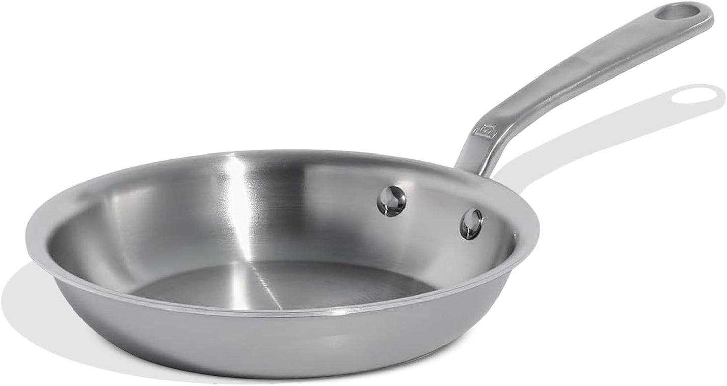 Made In Cookware - 10-Inch Stainless Steel Frying Pan - 5 Ply Stainless Clad - Professional Cookware - Crafted in Italy - Induction Compatible