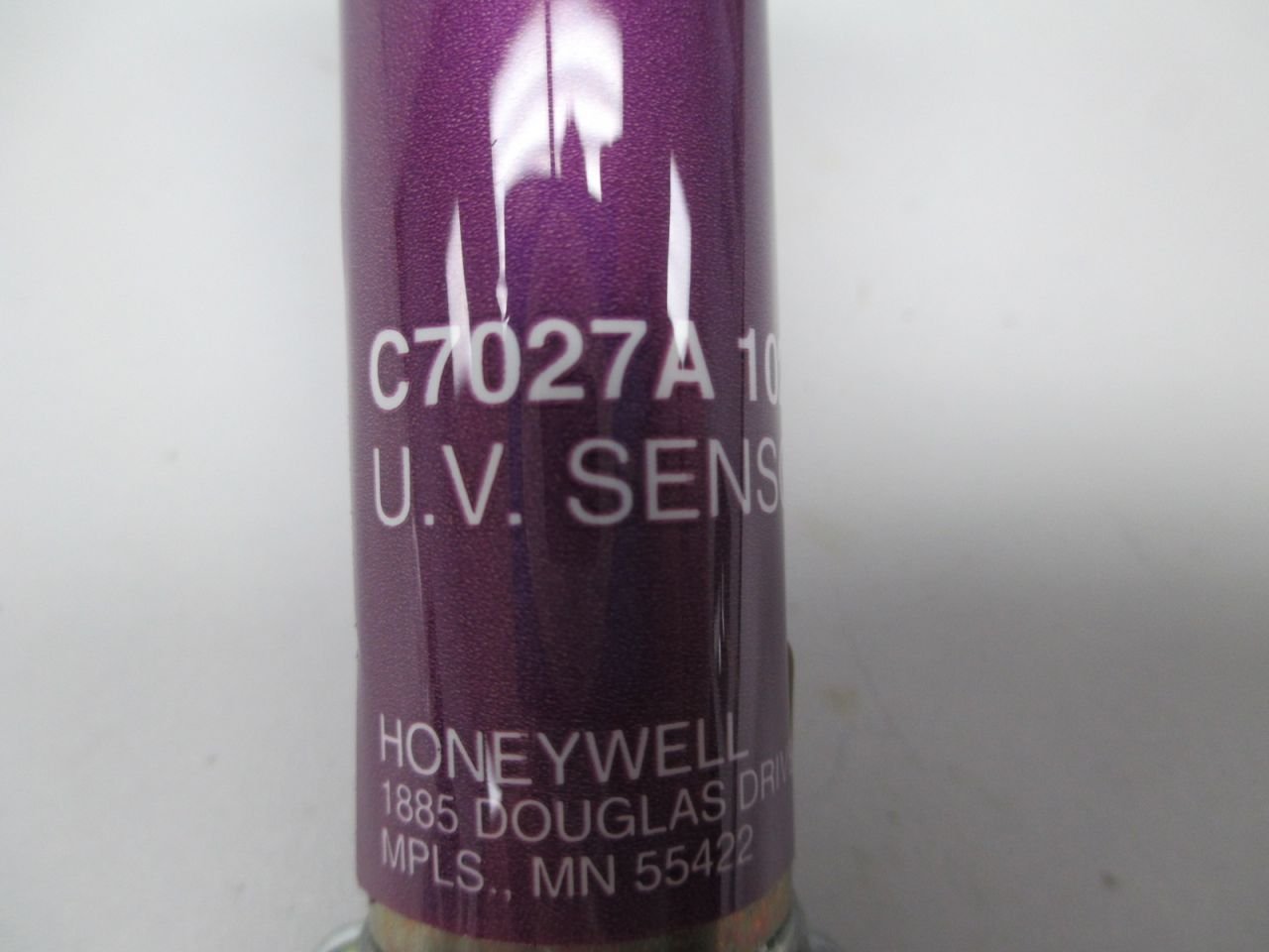 Honeywell C7027A1023 Ultraviolet Flame Detector