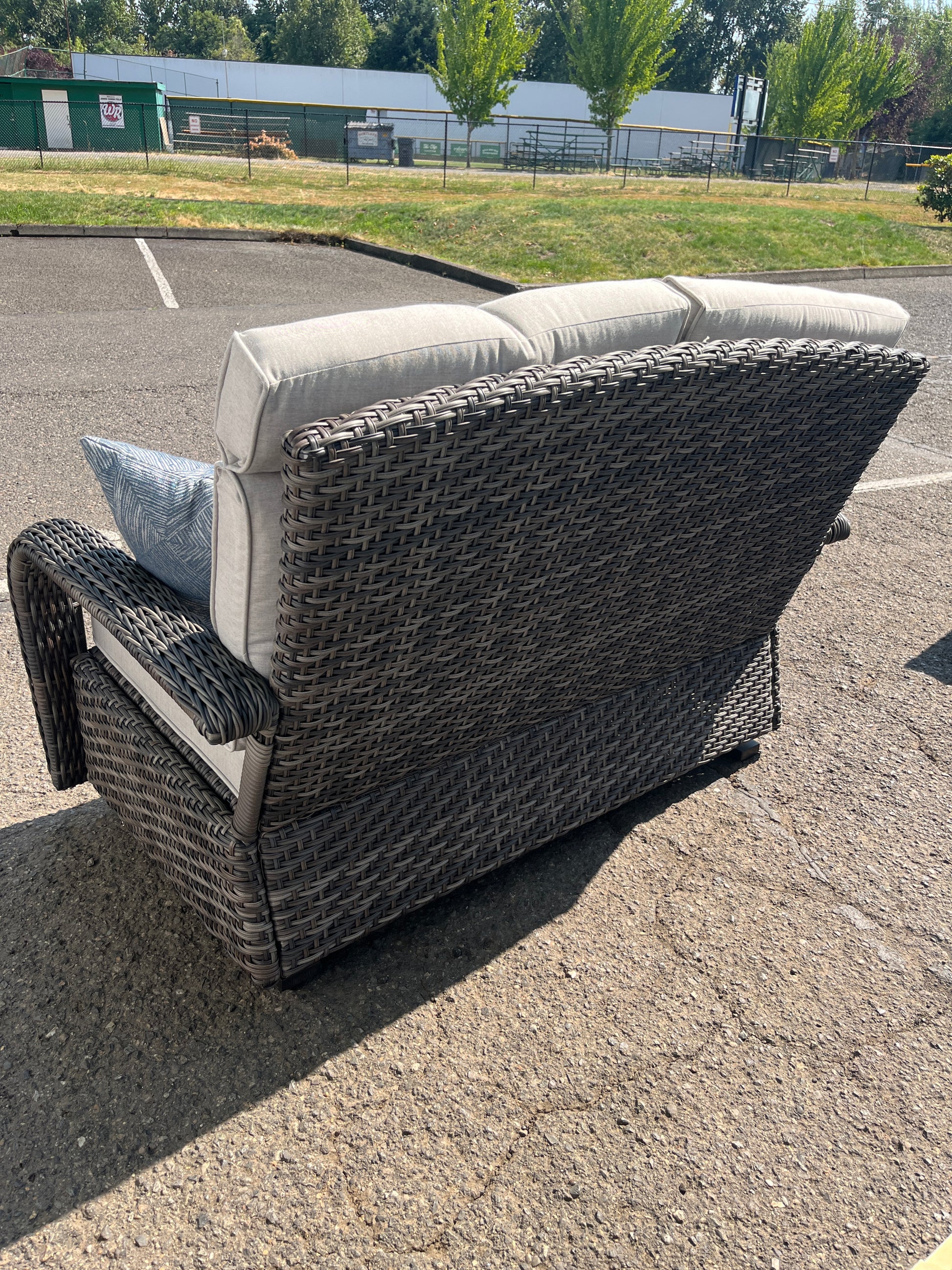 GRAND LEISURE NOGALES - Retail $749