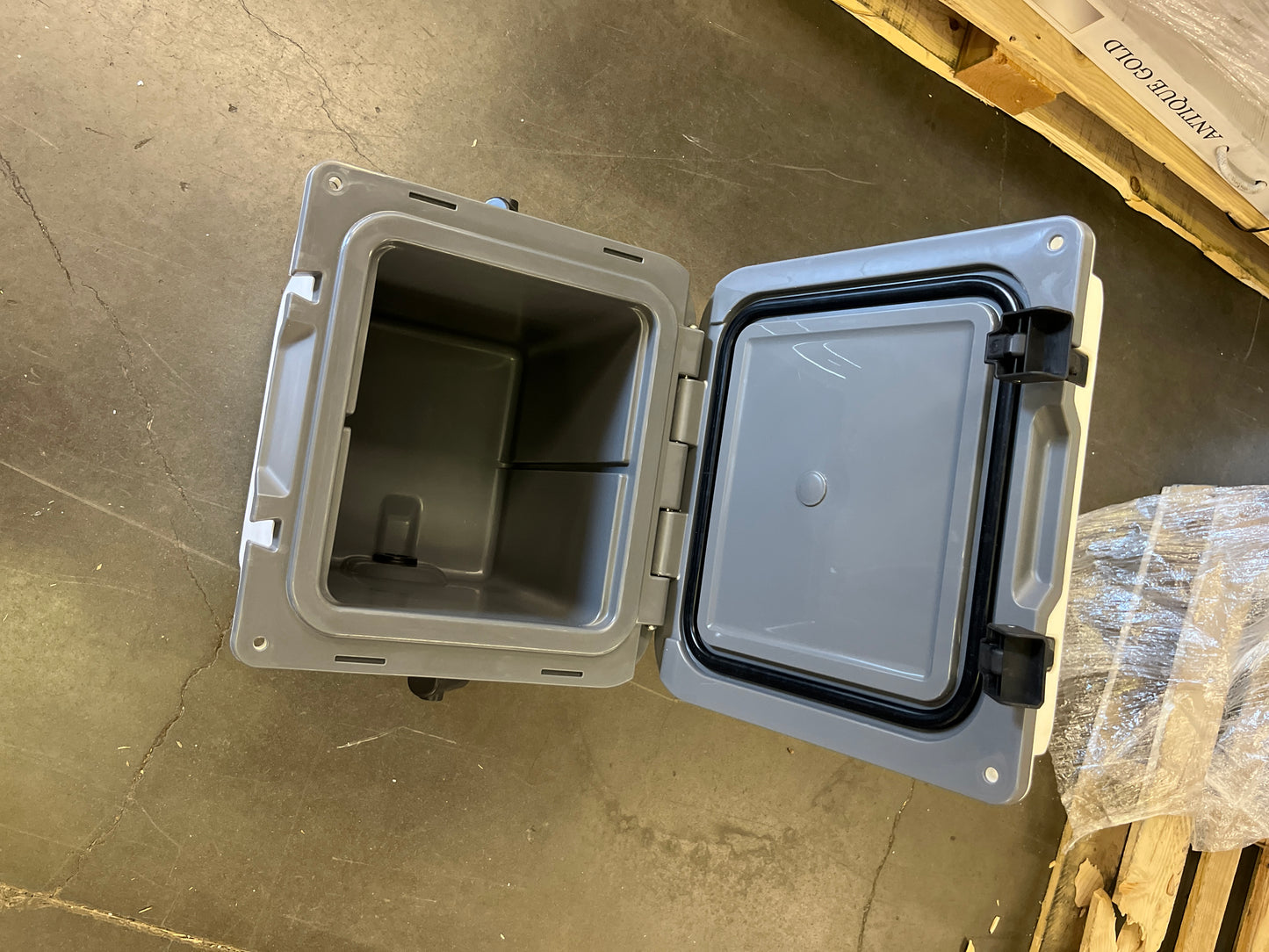 COHO 24QT INJECTION - Retail $59