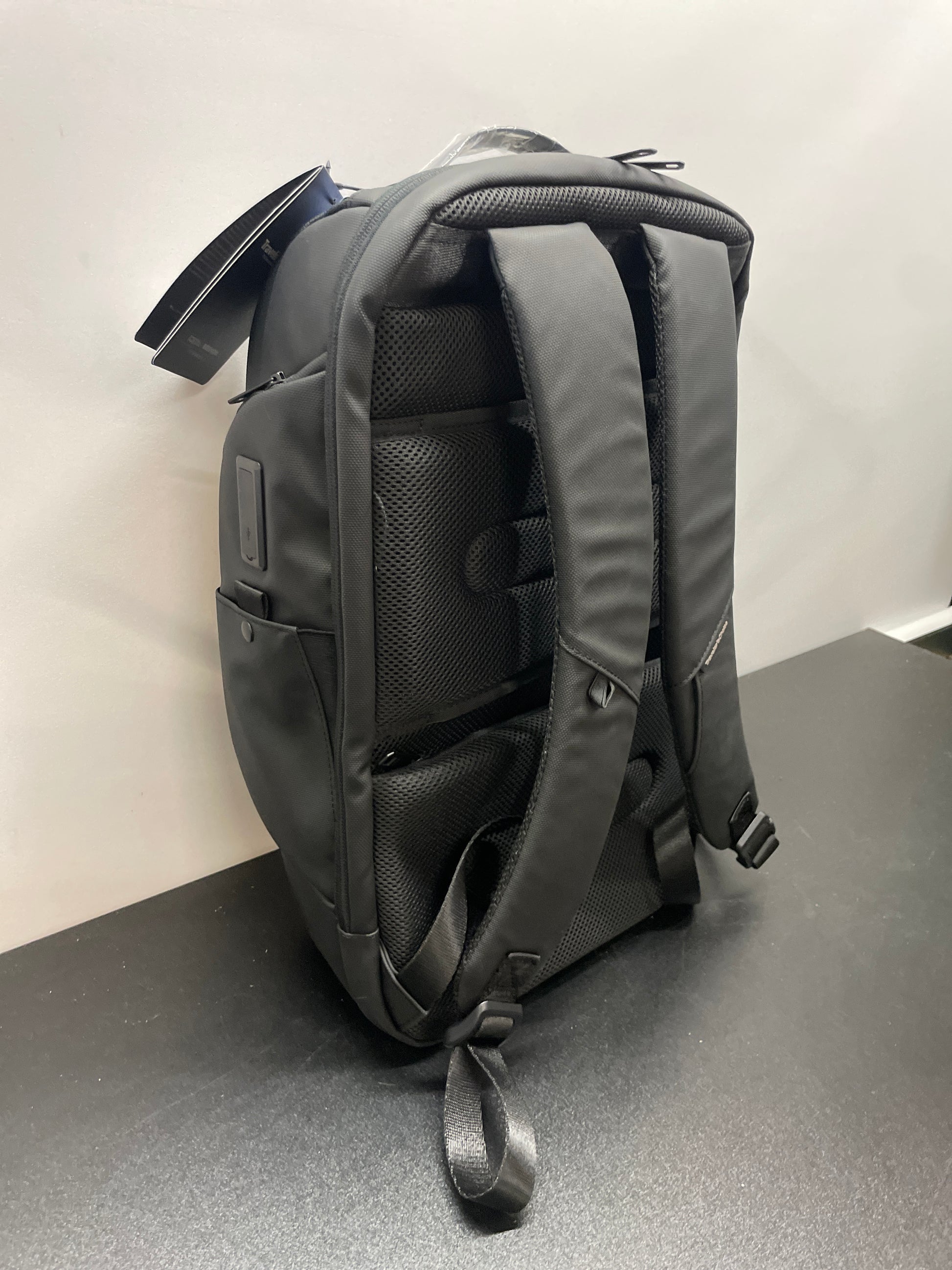 TRAVELERS CHOICE BREENON - Retail $69