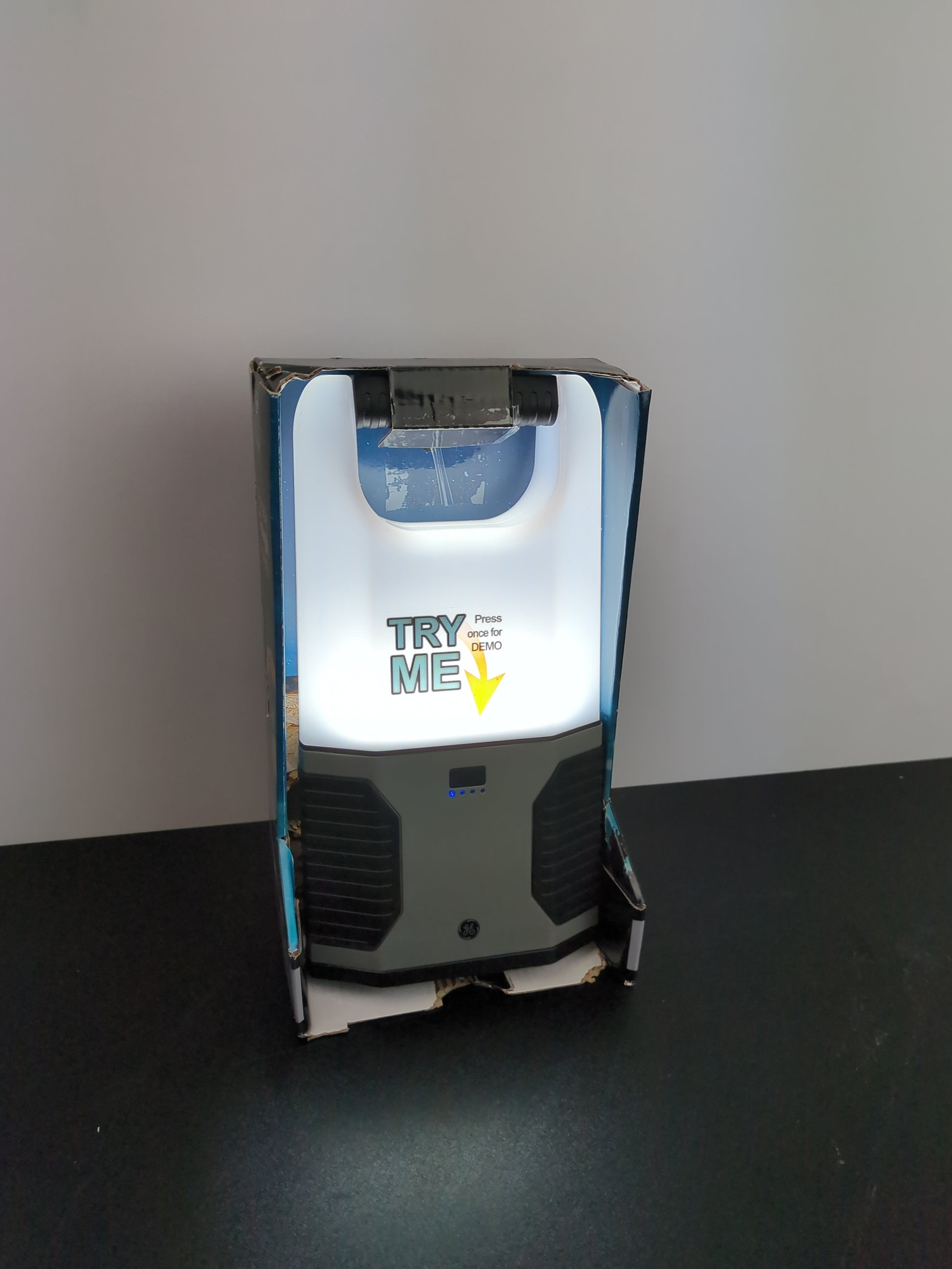 GE LED DUAL POWER LANTER - Retail $19