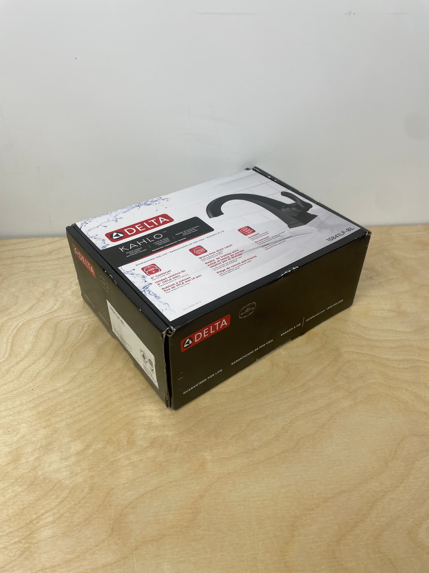 NEW - Delta Kahlo Single Handle Bathroom Faucet - Retail $100