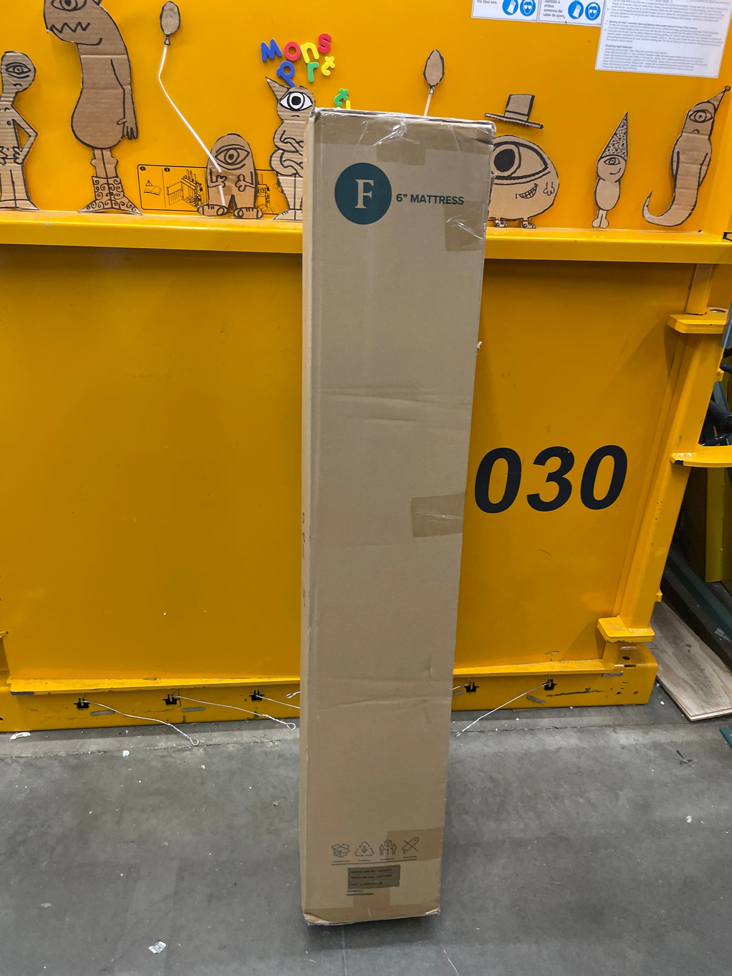 ZINUS 6 Inch Foam and Spring Hybrid Mattress [New Version], Full, Fiberglass free, Medium Firmness, Durable Support, Certified Safe Foams & Fabric, Mattress in A Box - Retail $119