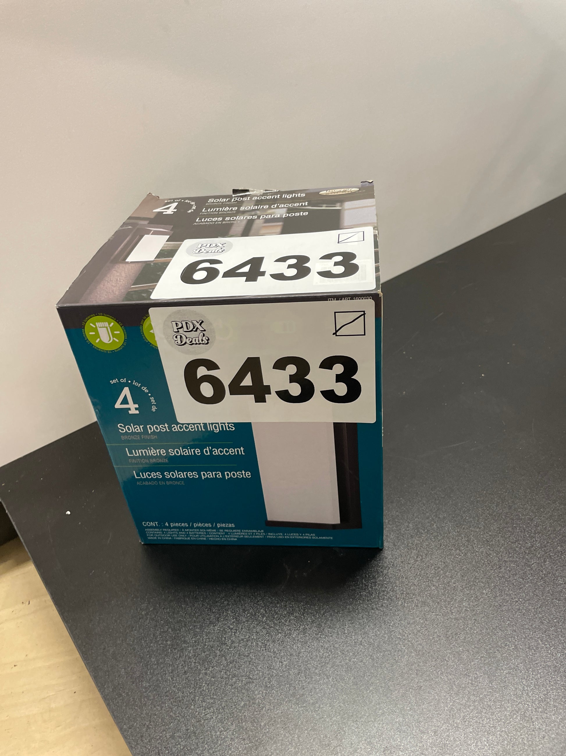 NS POST LIGHTS 4 PACK - Retail $24