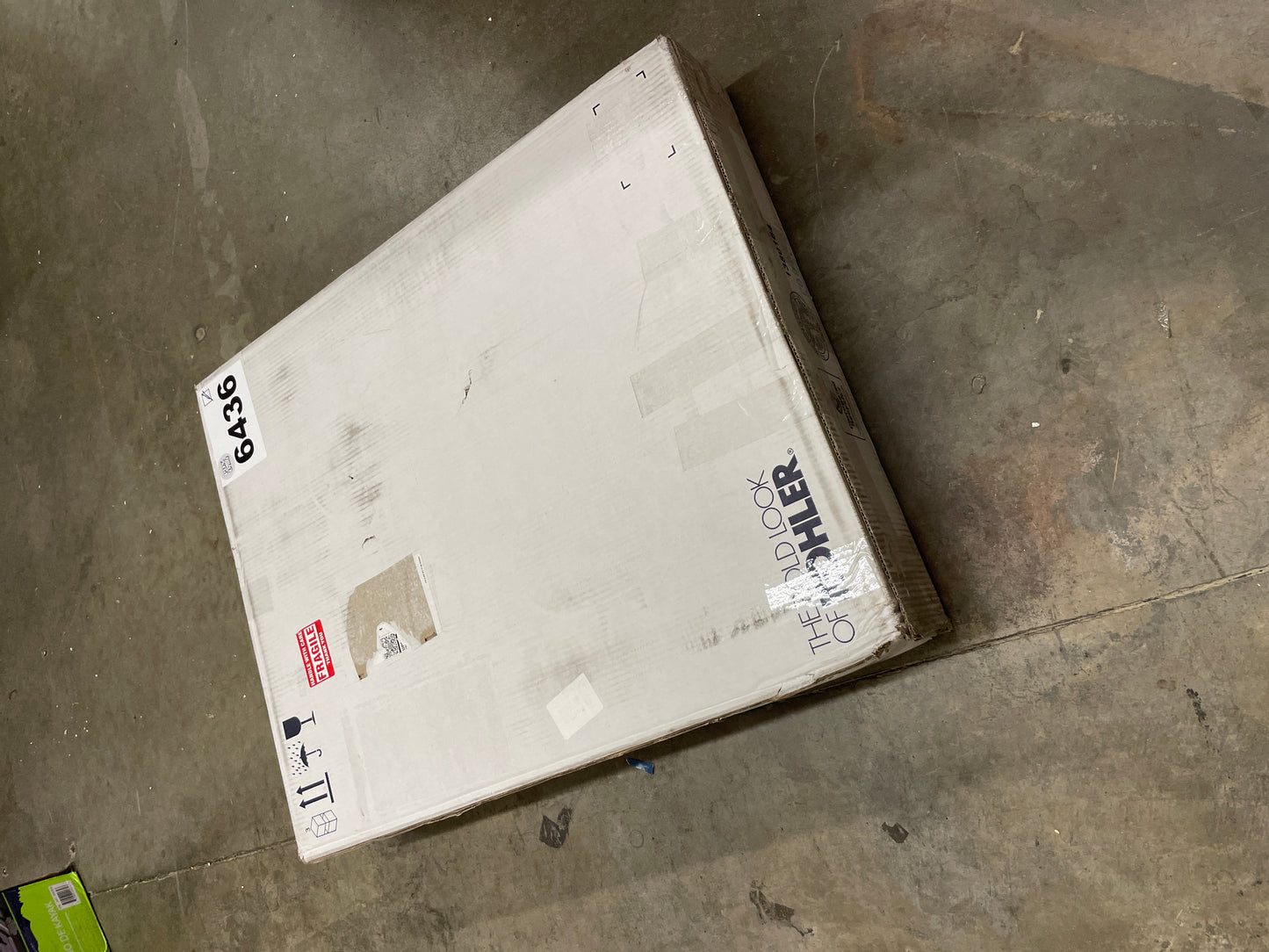 KOHLER CATALAN 20X36 - Retail $379