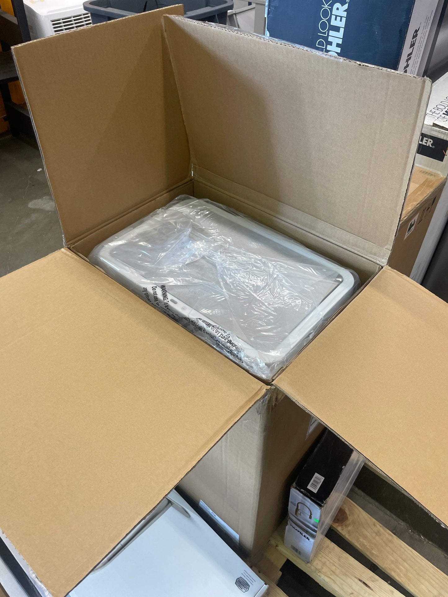 NEW - Kohler 48L Motion Sensor Trash Can White - Retail $129