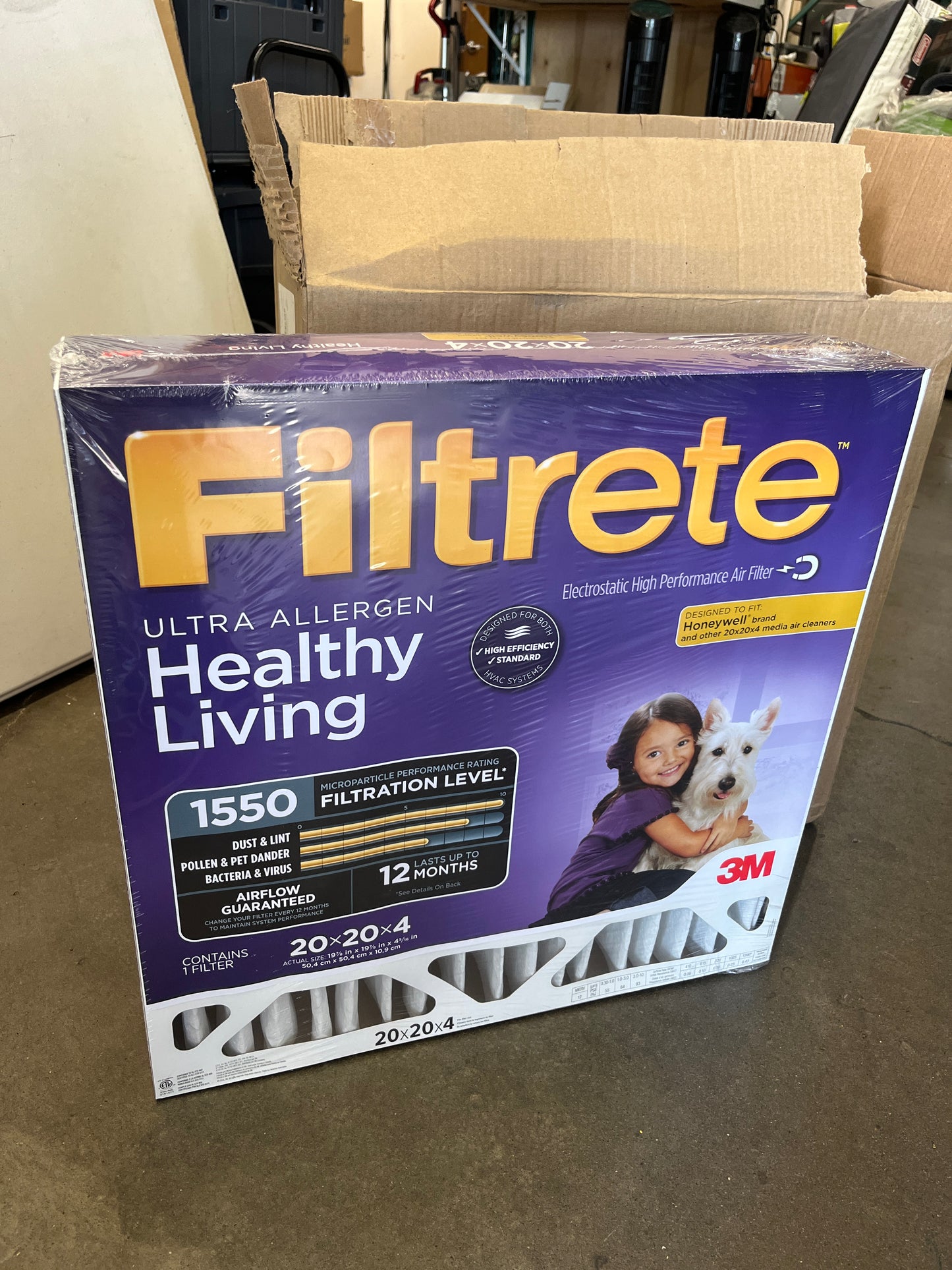 3M DEEP PLEAT 20X20X4 - Retail $44