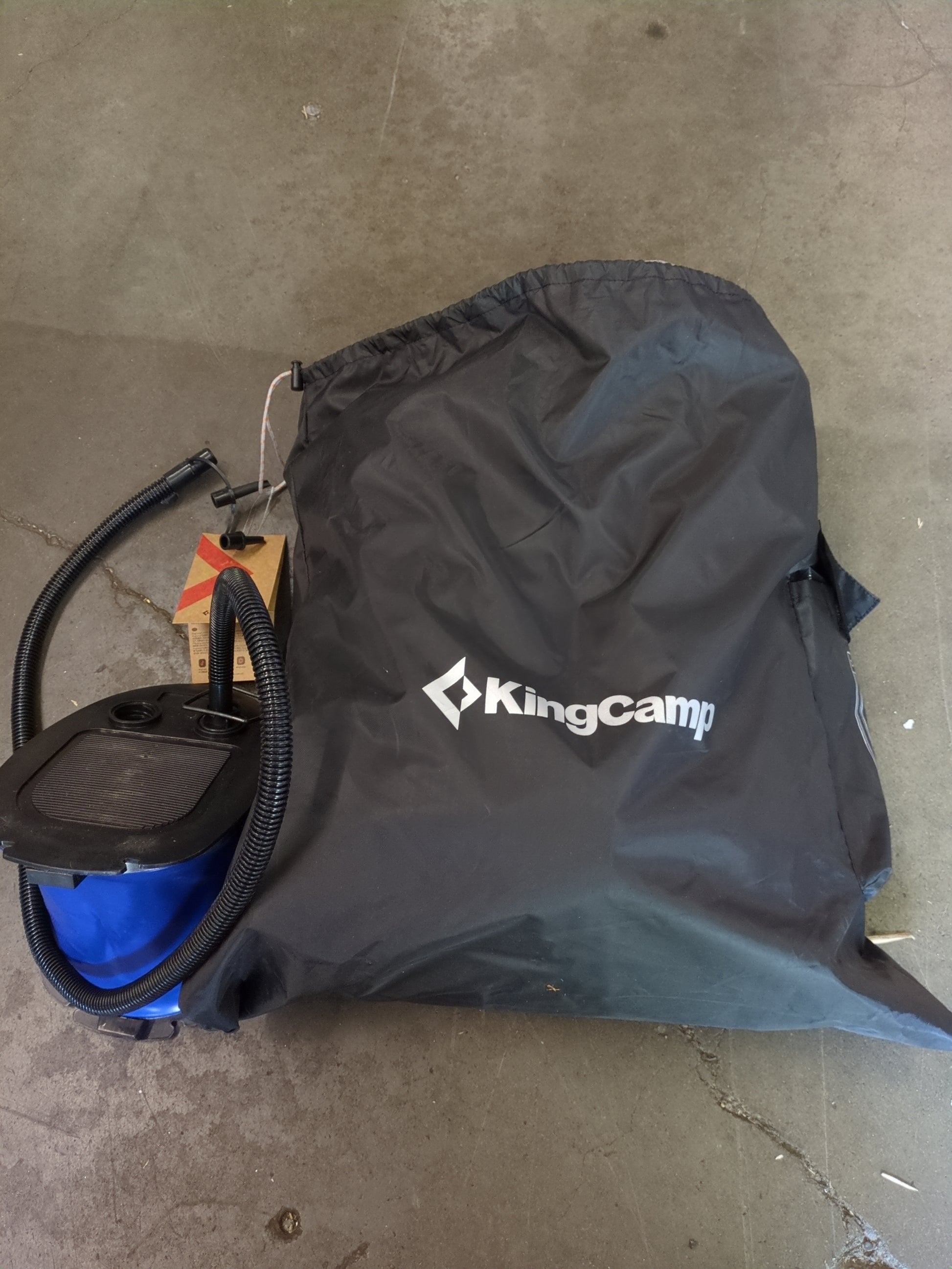 INFLATABLE SOFA - Retail $99