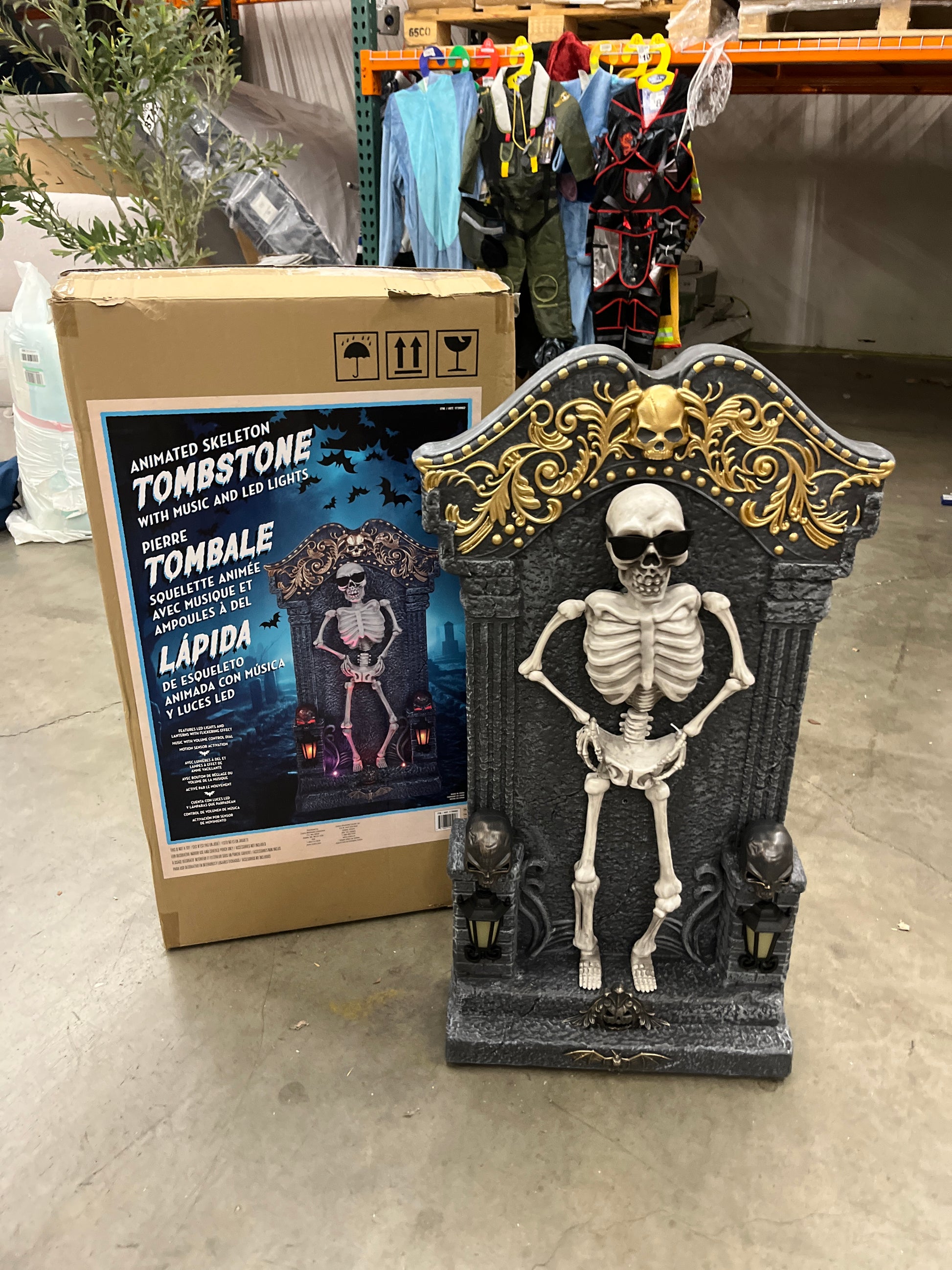 ANIMATED TOMBSTONE - Retail $69