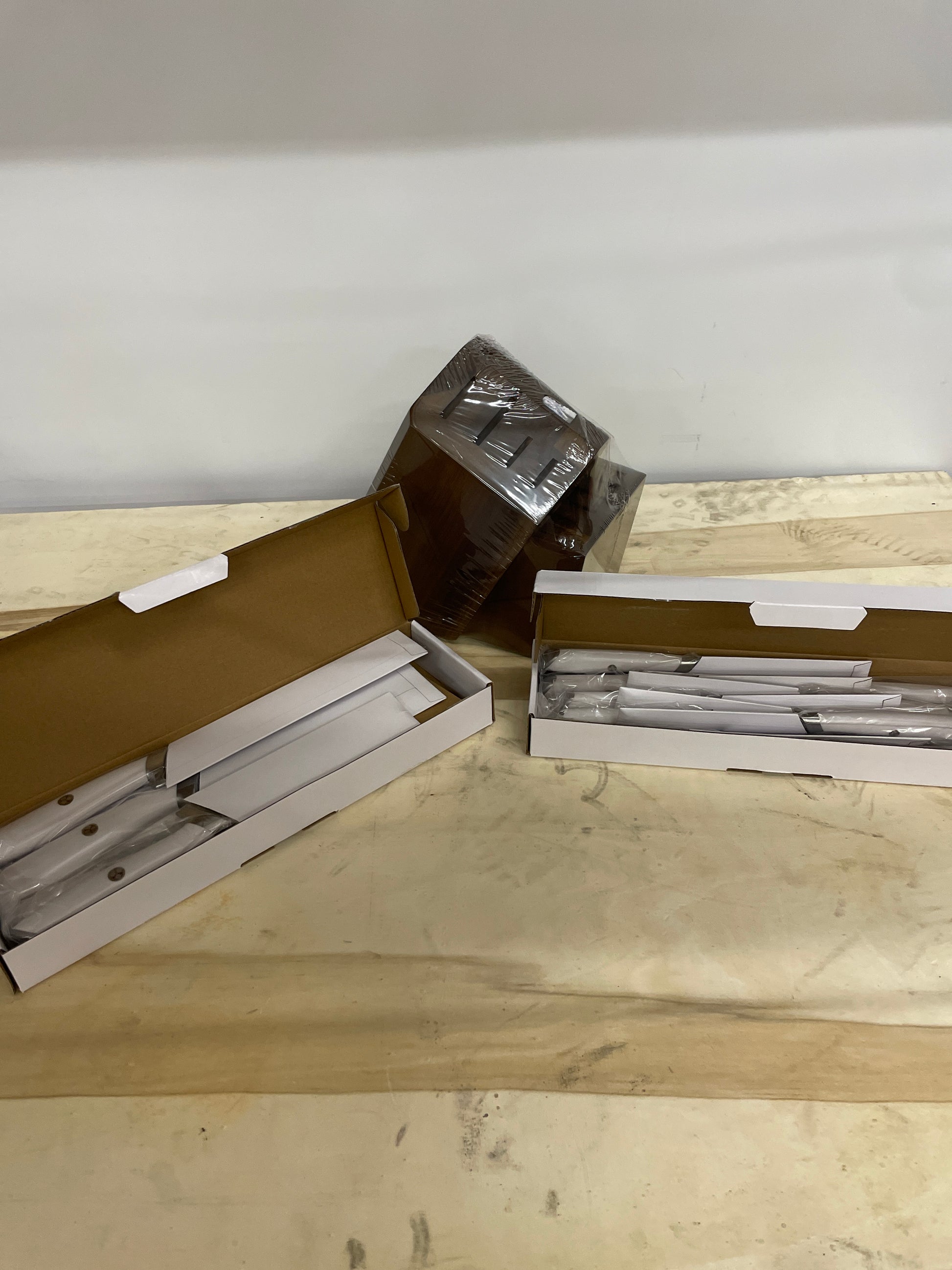 CANGSHAN 17PC KNIFE SET - Retail $199