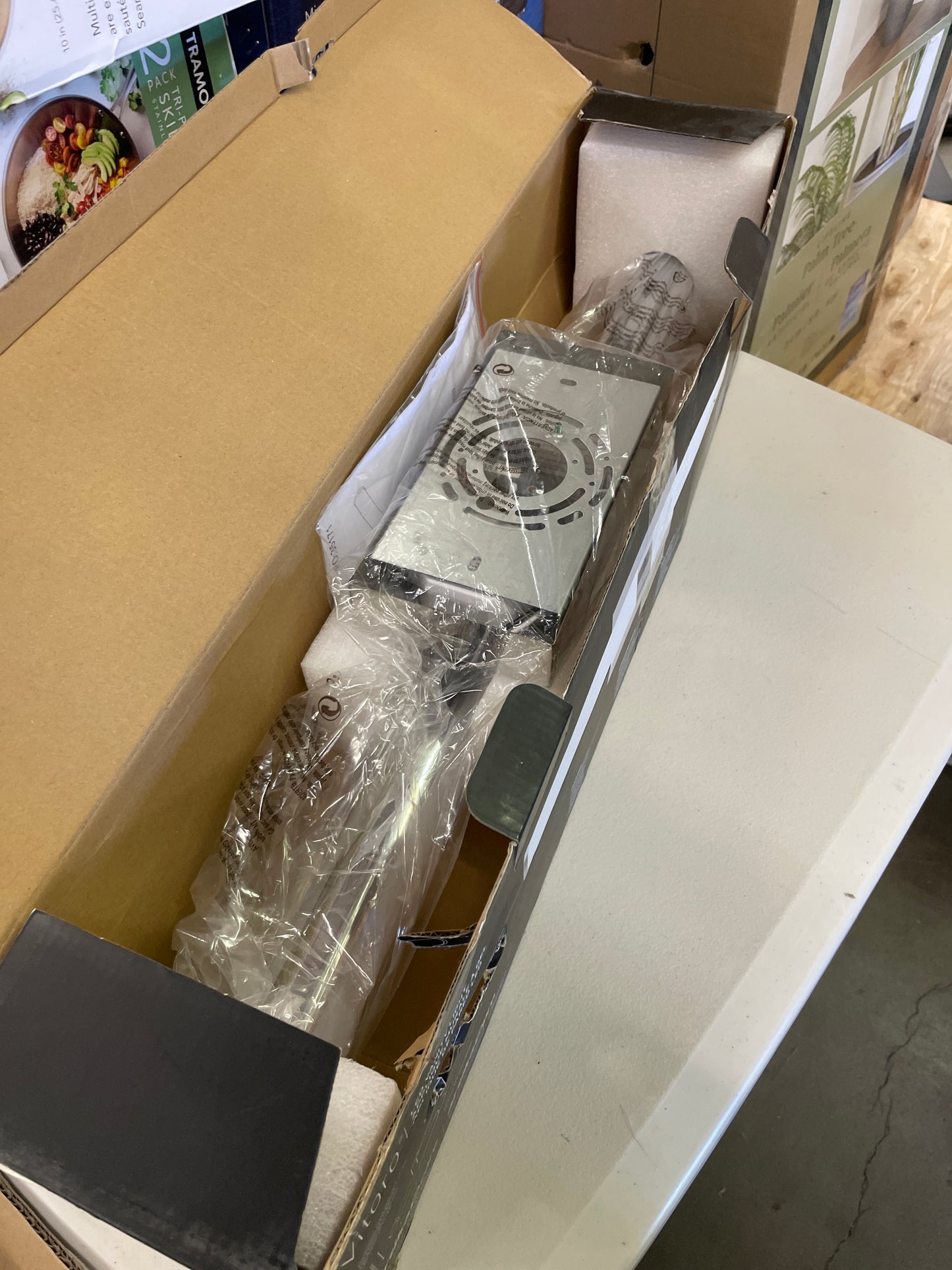 ARTIKA VITORO CHROME - Retail $49