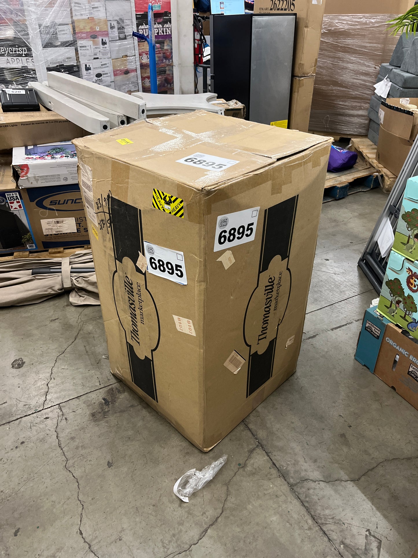 TV SHAG CREAM 9.5X13 - Retail $499