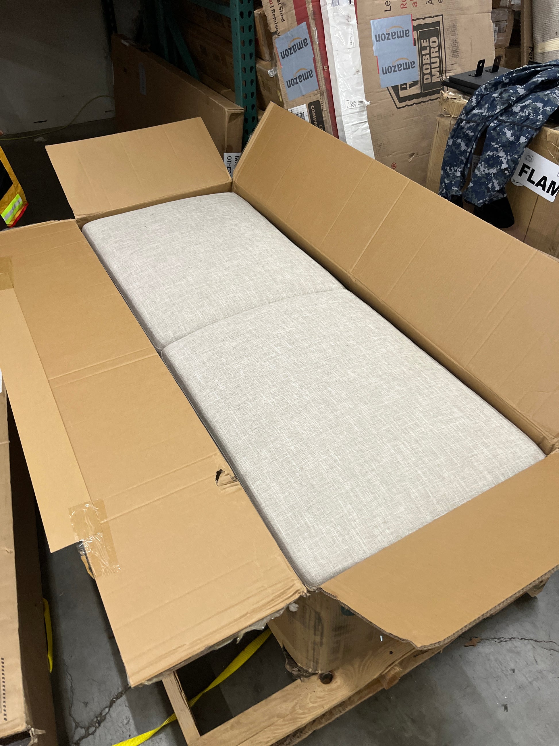 ZINUS Josh Sofa Couch, Easy, Tool-Free Assembly, Beige - Retail $425