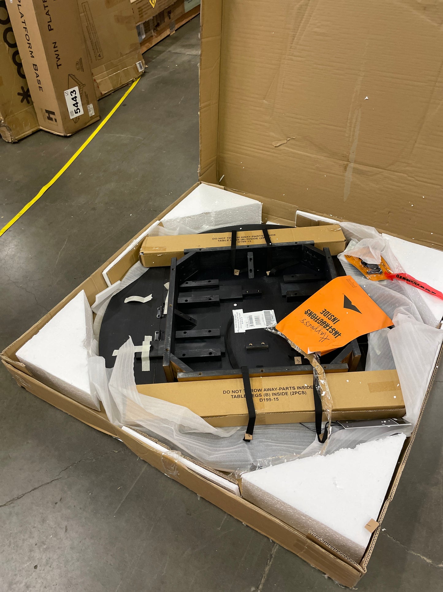 Signature Design by Ashley Berringer Dining Room Round Drop Leaf Table, Rustic Brown - Retail $250