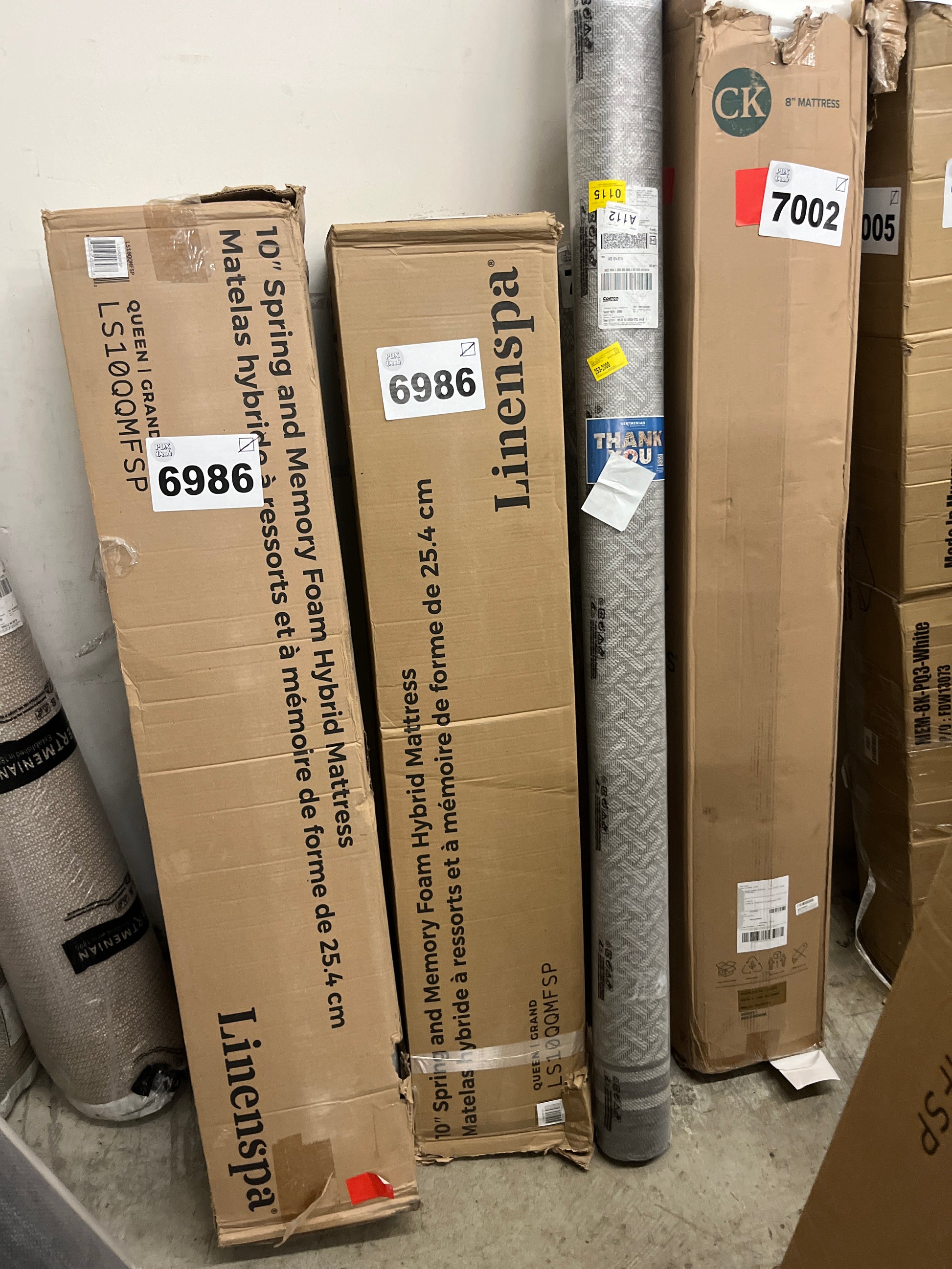 Linenspa 10 Inch Memory Foam and Spring Hybrid Mattress - Medium Feel - Bed in a Box - Quality Comfort and Adaptive Support - Breathable - Cooling - Perfect for a Guest Bedroom - Queen Size - Retail $319