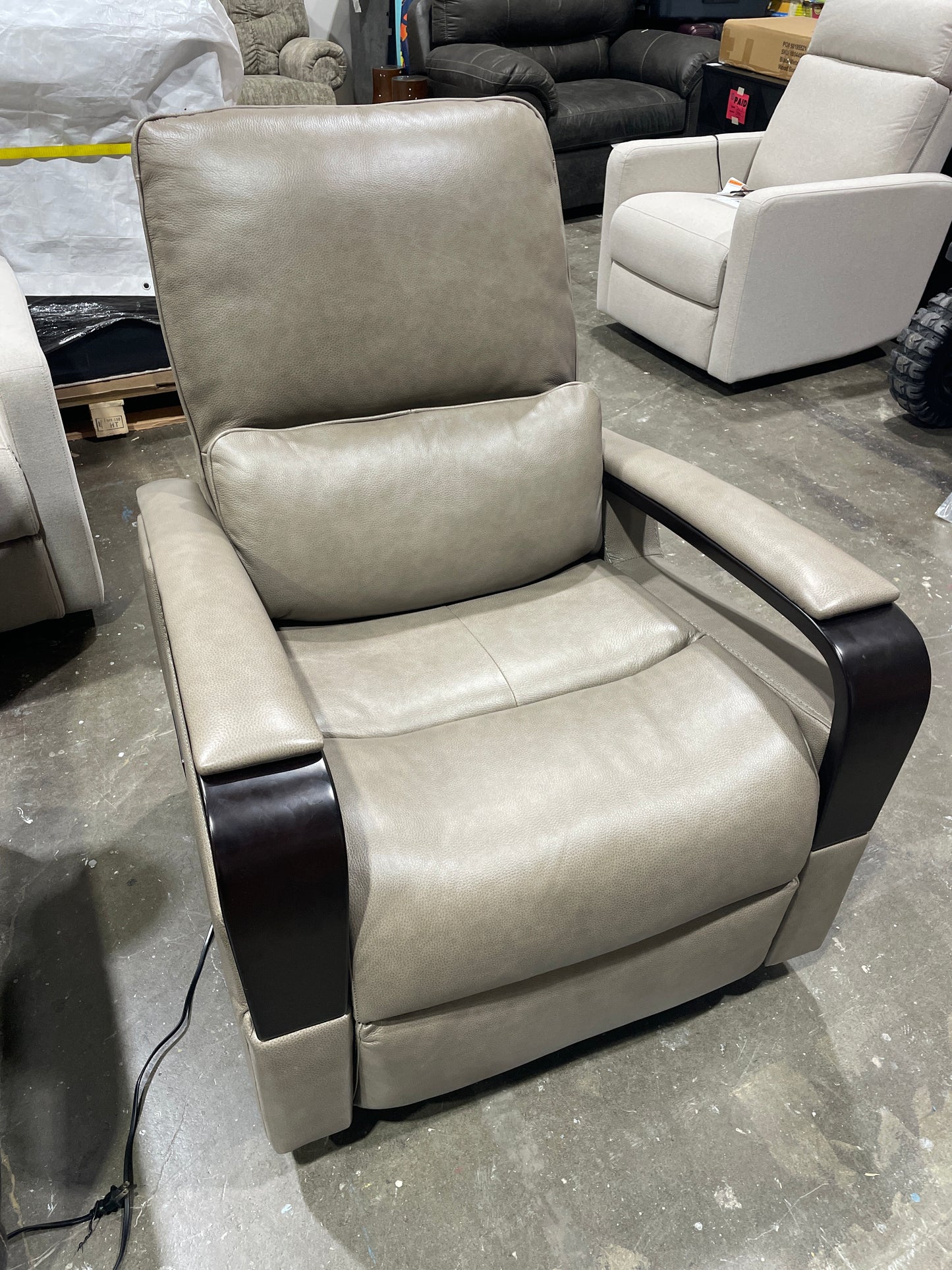 Shayne Leather Power Recliner with Power Headrest
