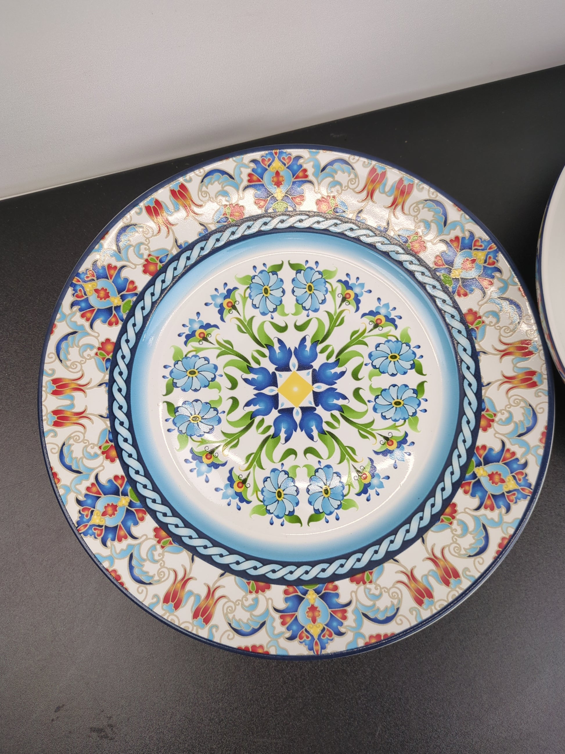 PTS TUNISIA DINNERWARE - Retail $59